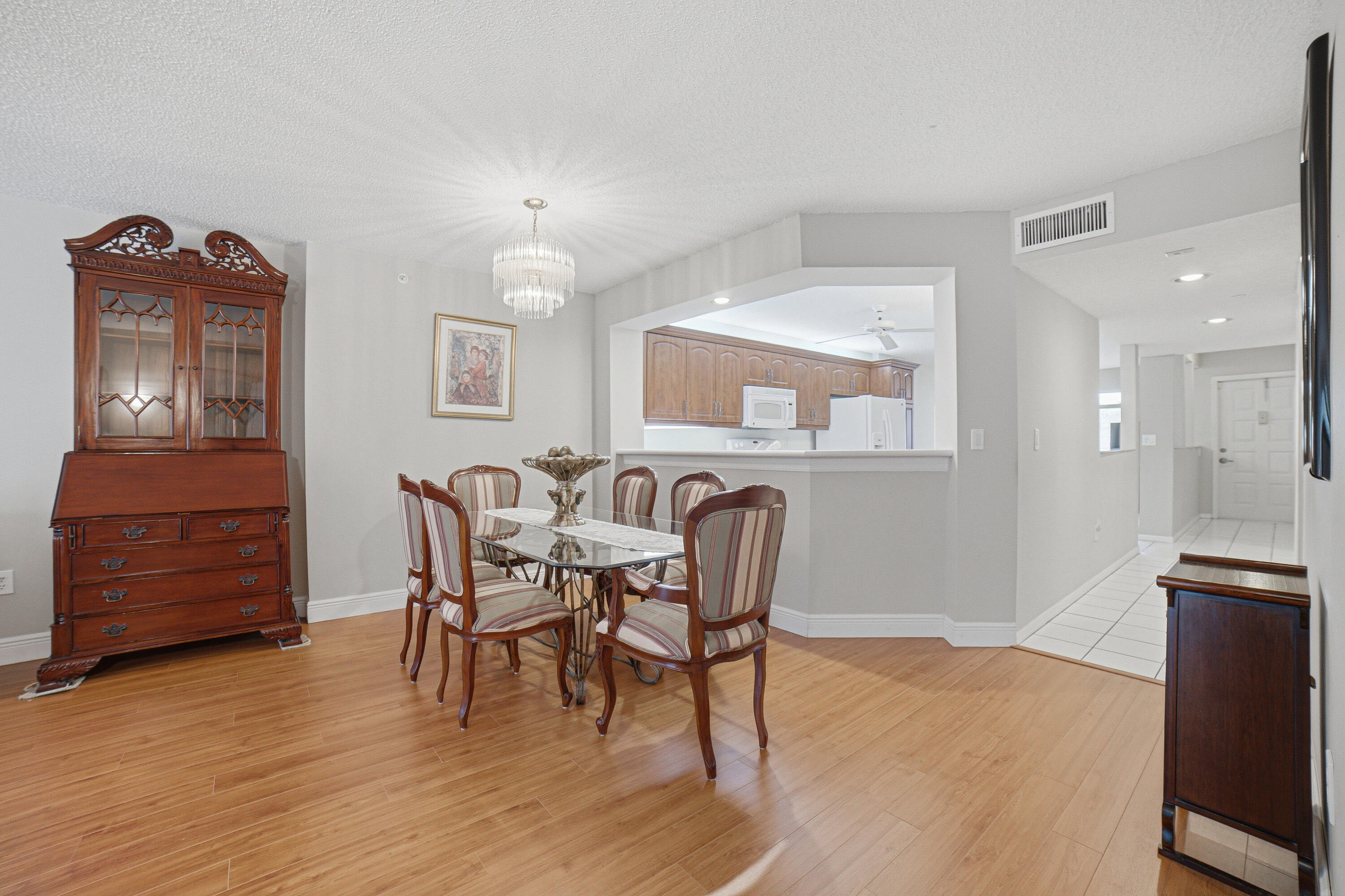 GRANVILLE CONDOMINIUM - Residential