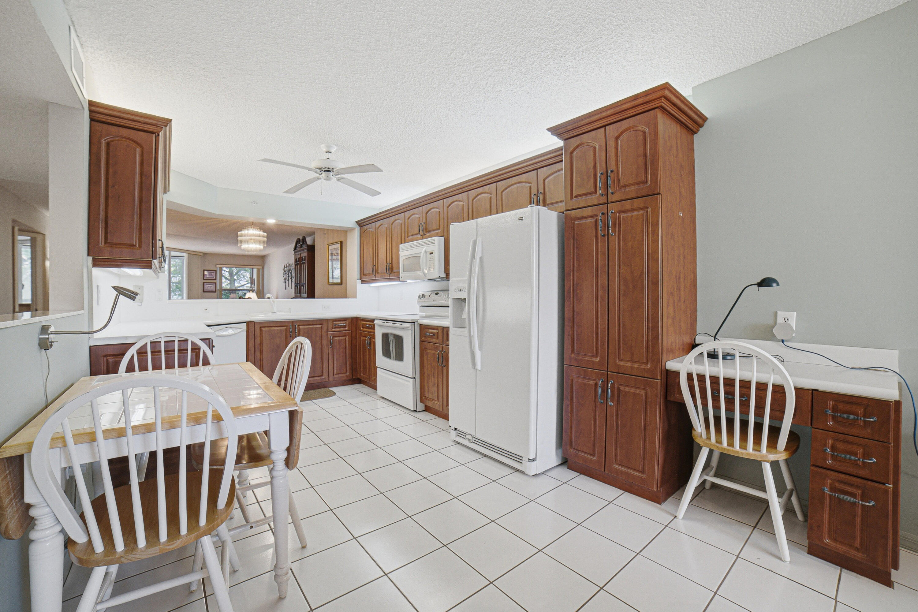 GRANVILLE CONDOMINIUM - Residential