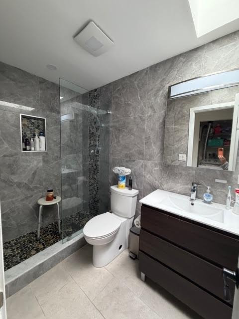 Lakewood East Sec 2 94-31 - Residential