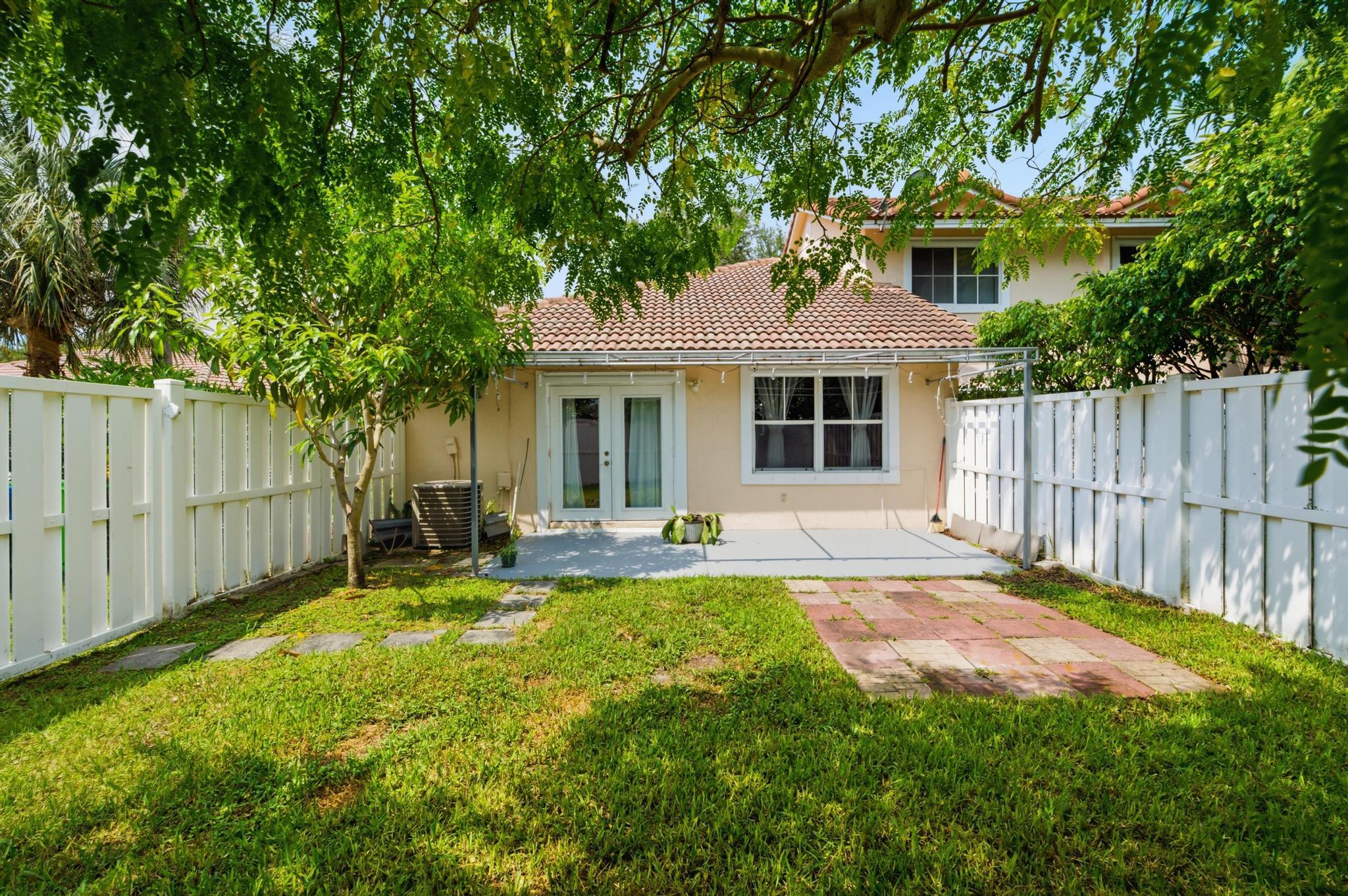 SPRINGTREE - Residential