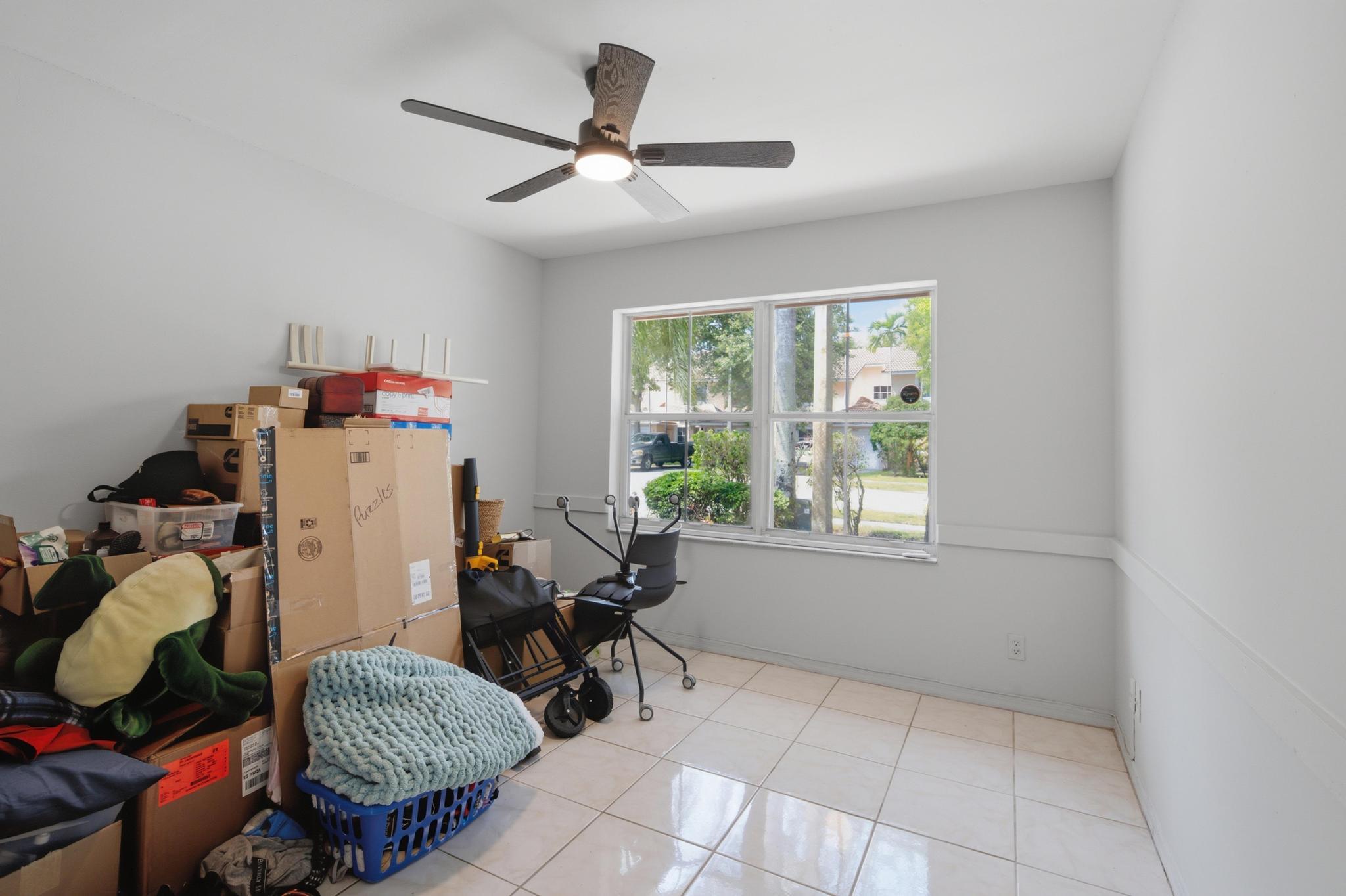 SPRINGTREE - Residential