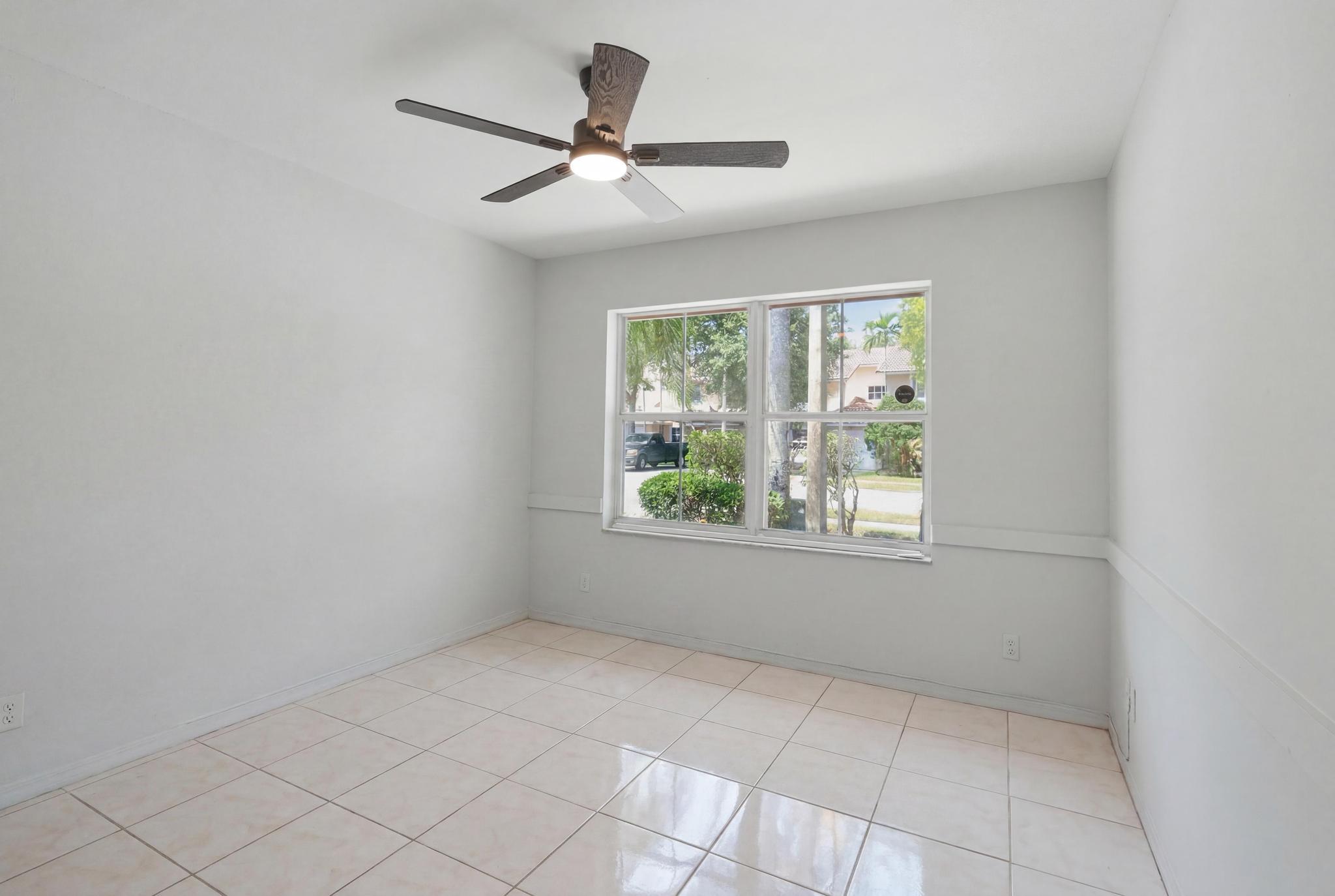 SPRINGTREE - Residential