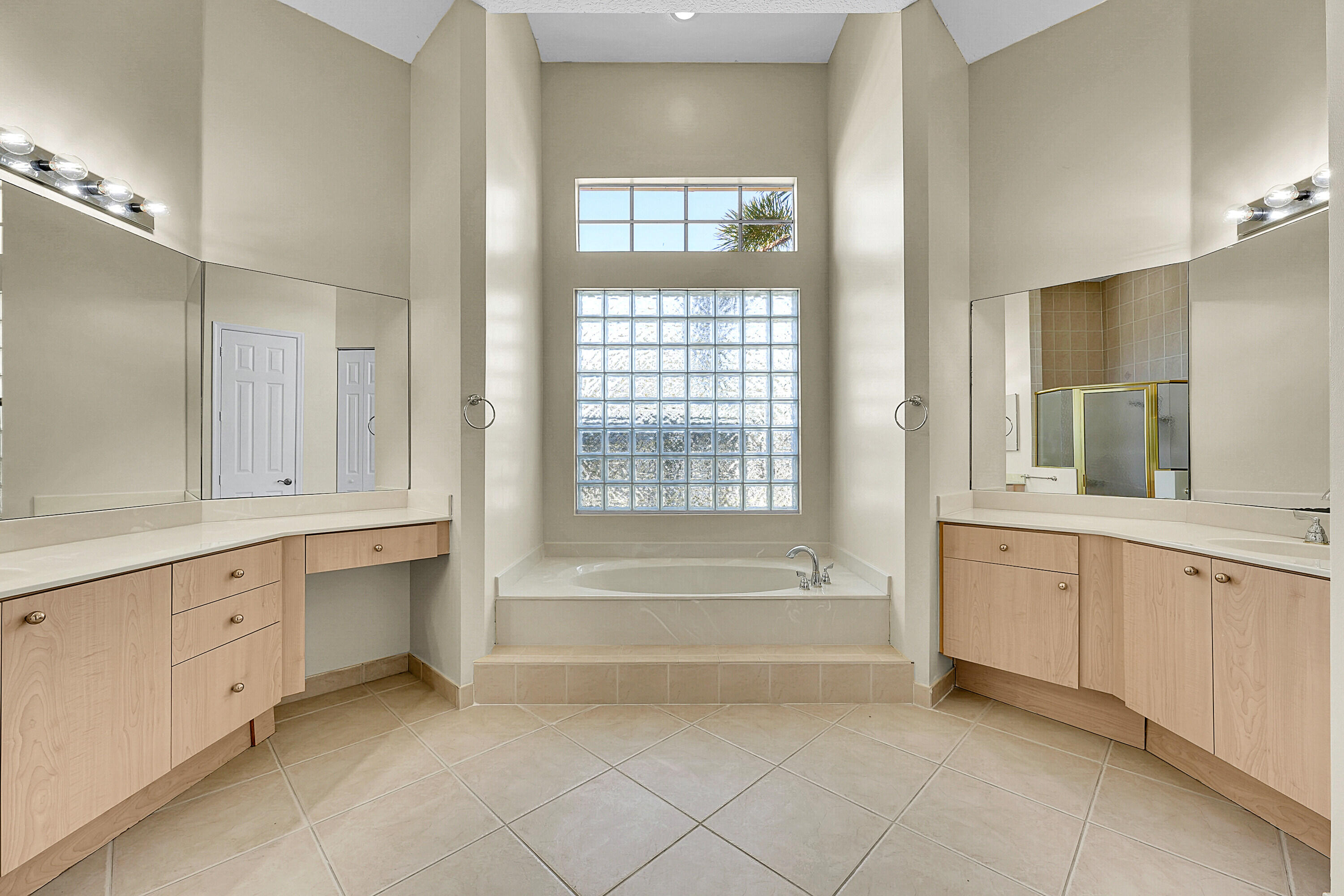 MAGNOLIA LAKES AT ST LUCIE WEST PHASE 2 - Residential