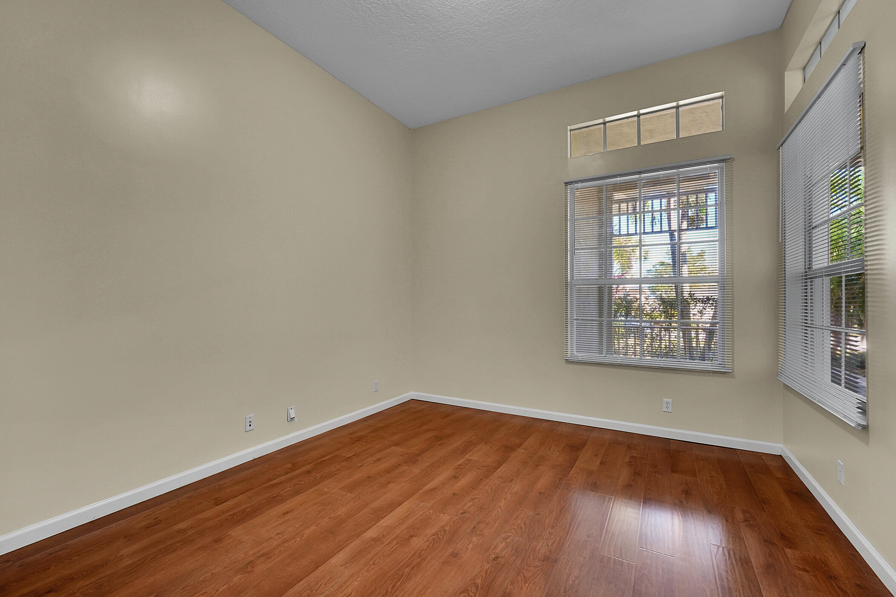 MAGNOLIA LAKES AT ST LUCIE WEST PHASE 2 - Residential