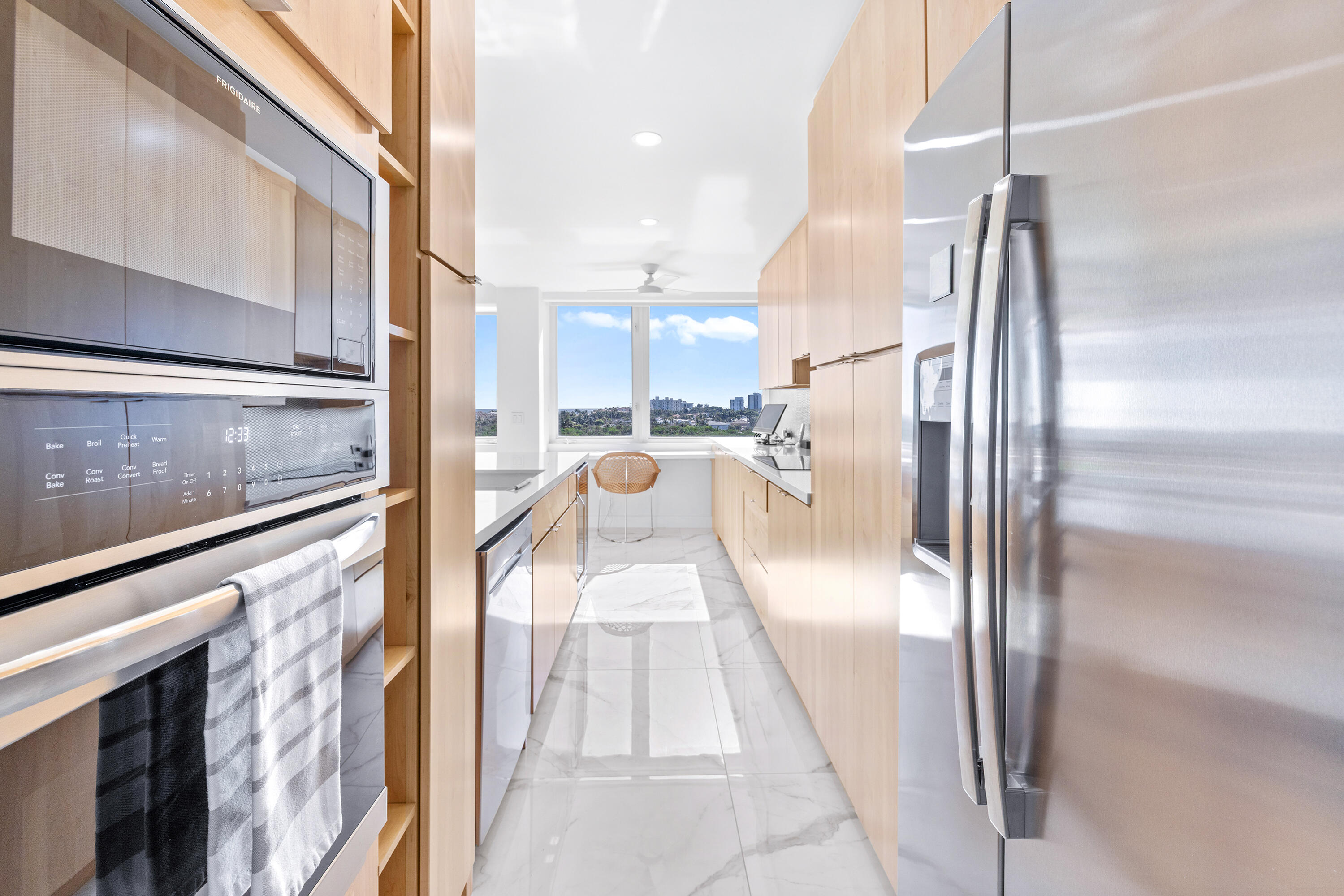 REGENCY HIGHLAND CLUB CONDO - Residential
