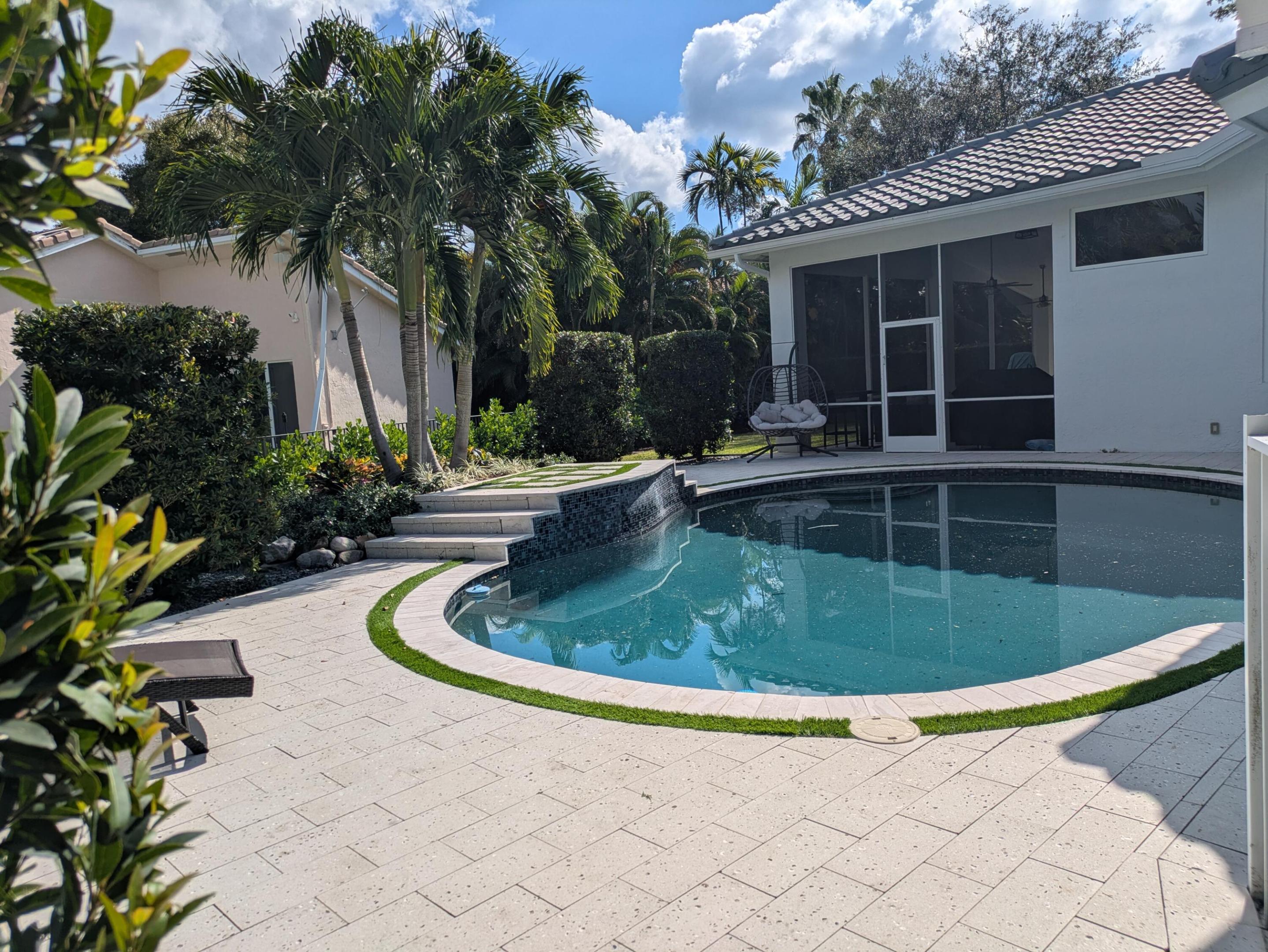 GREENS OF EAGLE TRACE - Residential Lease