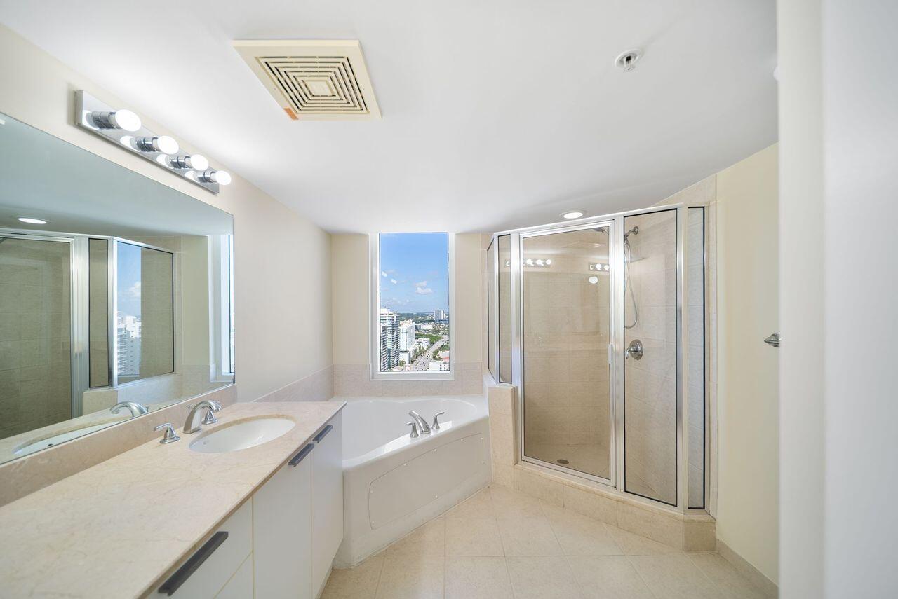 LA PERLA CONDO - Residential