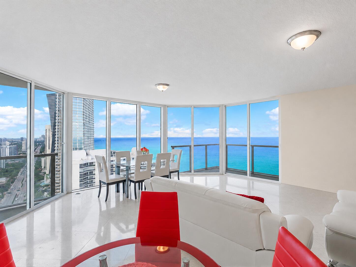 LA PERLA CONDO - Residential