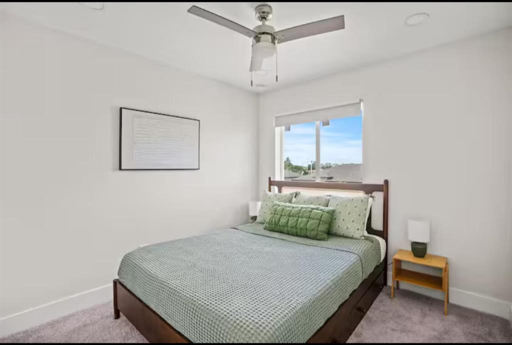 SHADY GROVE - Residential Lease