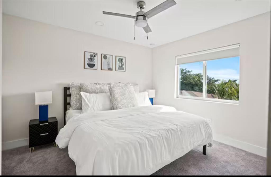 SHADY GROVE - Residential Lease