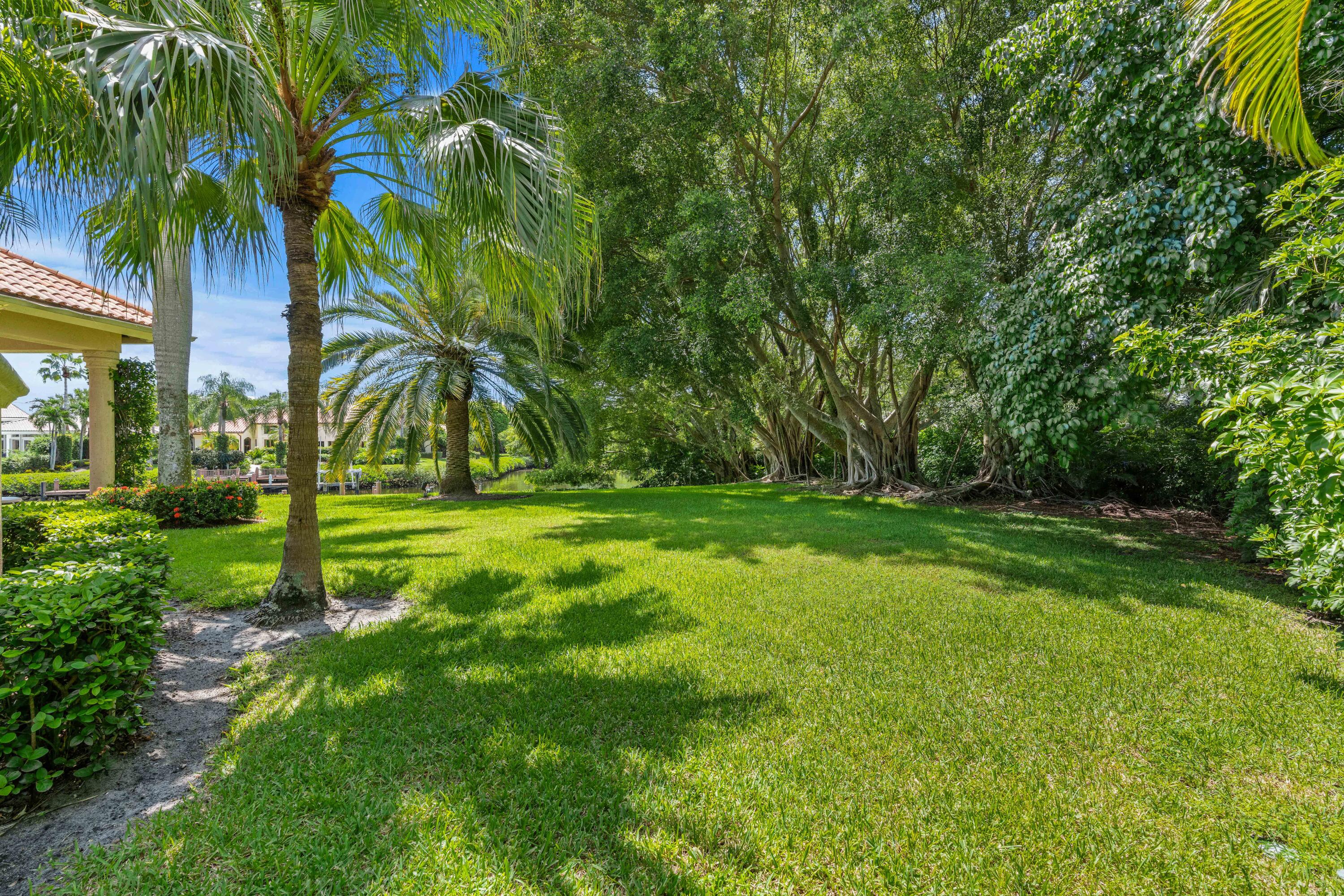 FRENCHMANS CREEK PAR B - Residential