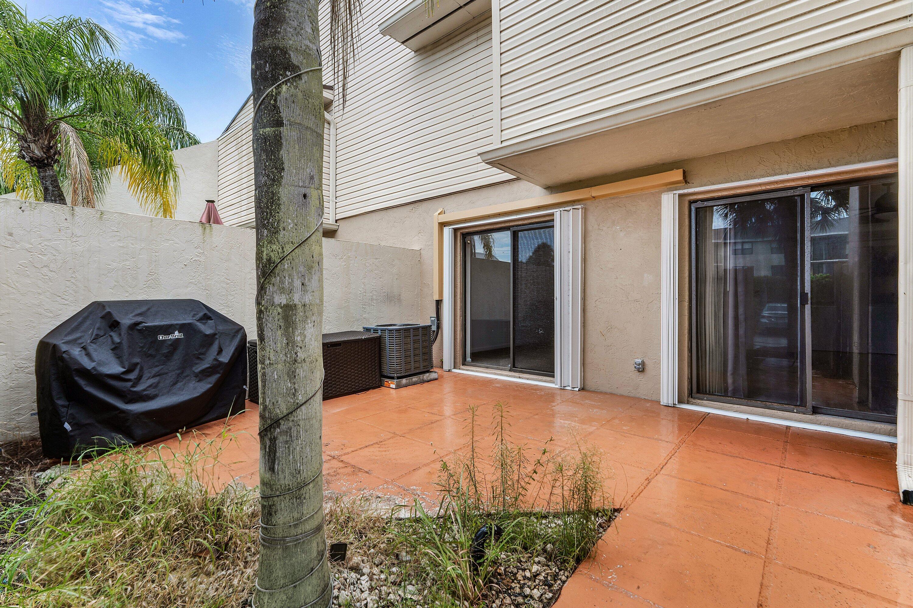 LAKE PLACE CONDO - Residential Lease
