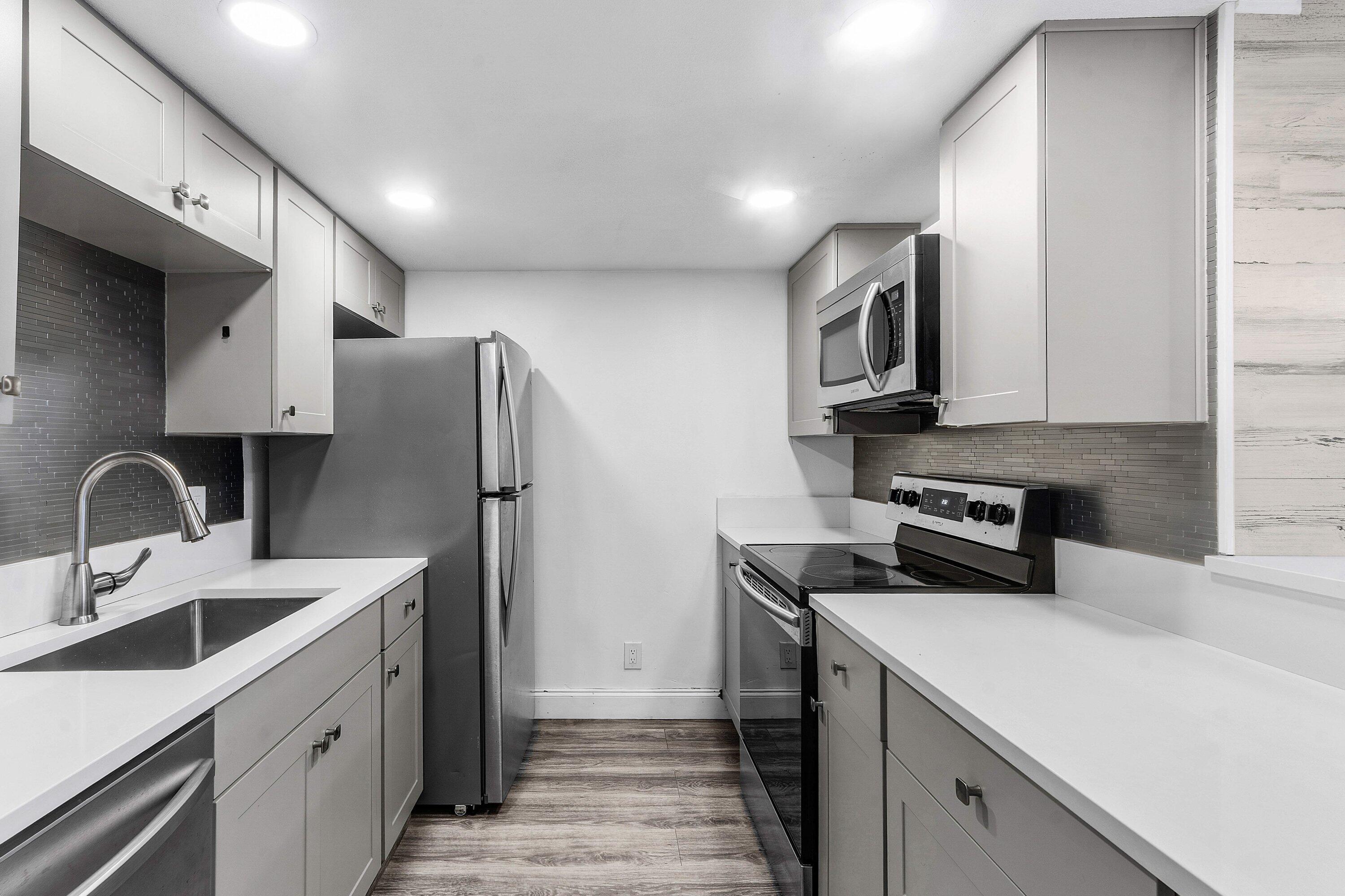 LAKE PLACE CONDO - Residential Lease