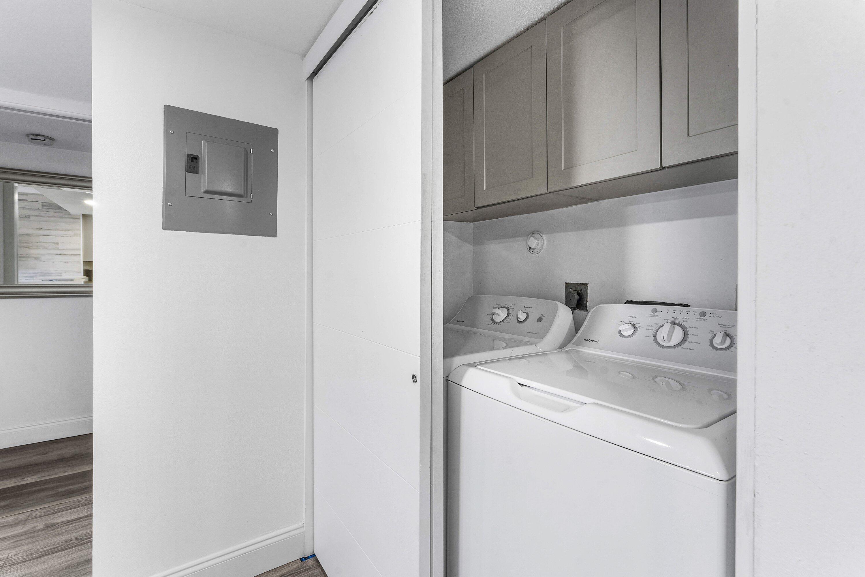 LAKE PLACE CONDO - Residential Lease