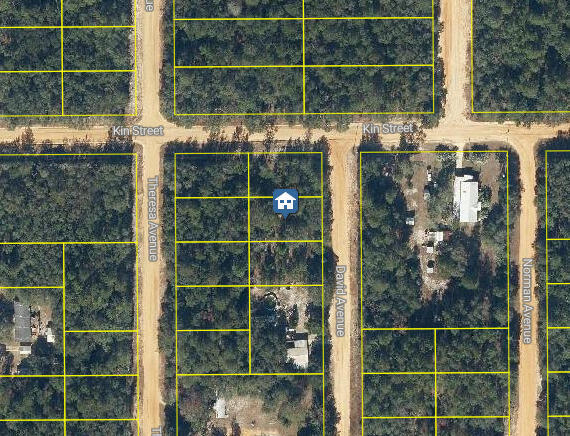 INTERLACHEN LAKES ESTATES - Land