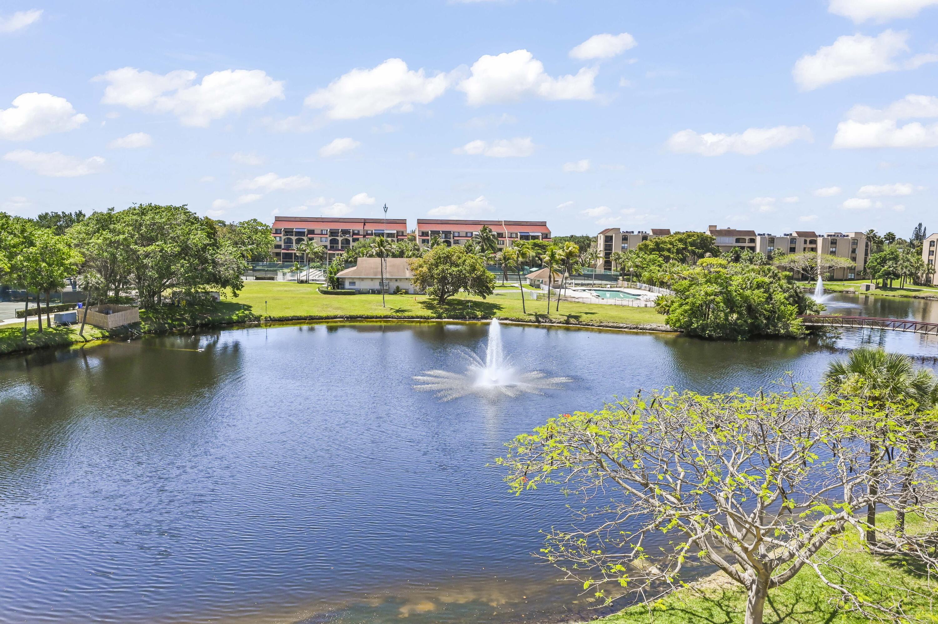 LAVERS DELRAY RACQUET CLUB CONDO - Residential Lease