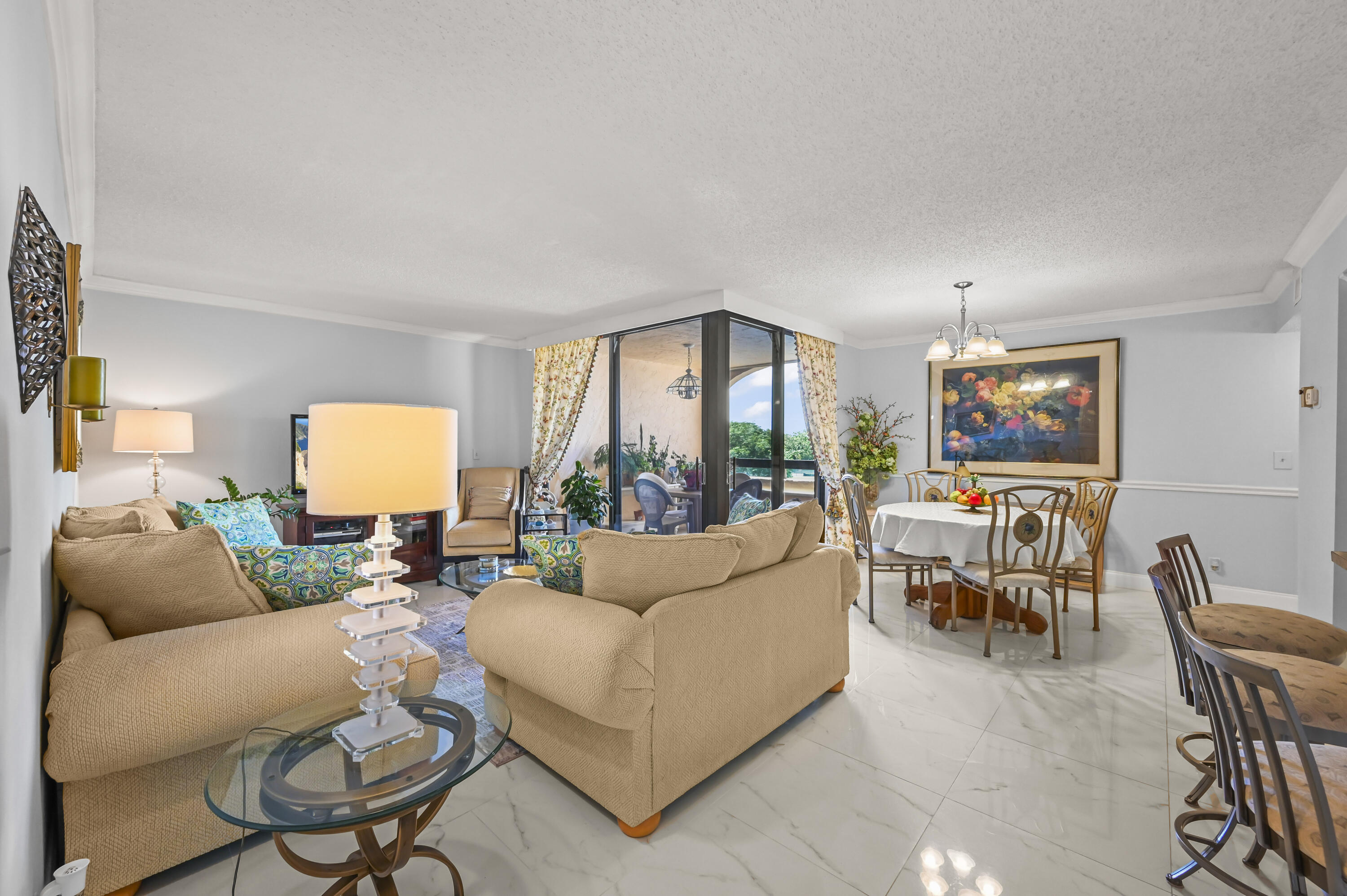 LAVERS DELRAY RACQUET CLUB CONDO - Residential Lease