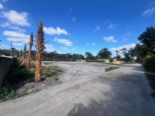 BOULEVARD ESTATES - Land