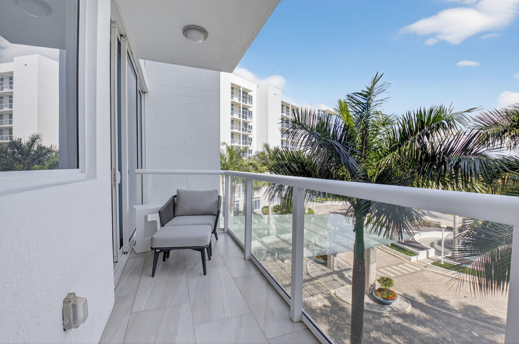 Akoya - Residential