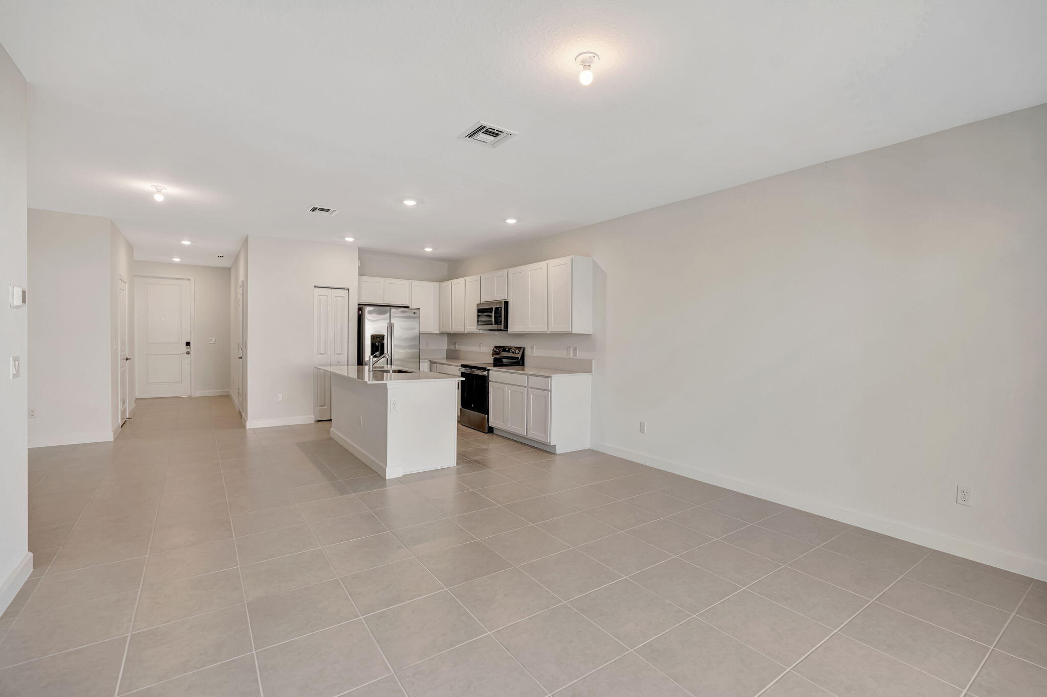 VERANDA PLAT NO. 9 - Residential Lease