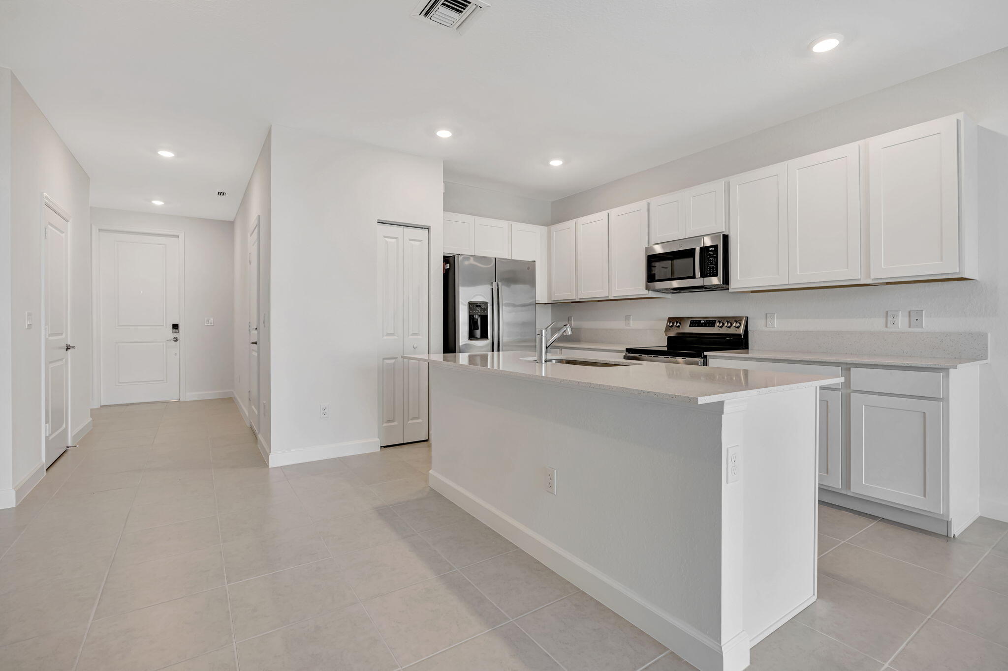 VERANDA PLAT NO. 9 - Residential Lease