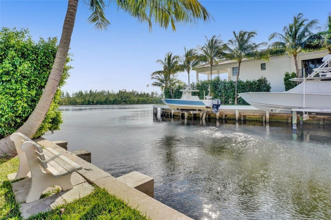 BOCA HOUSE CONDO - Residential