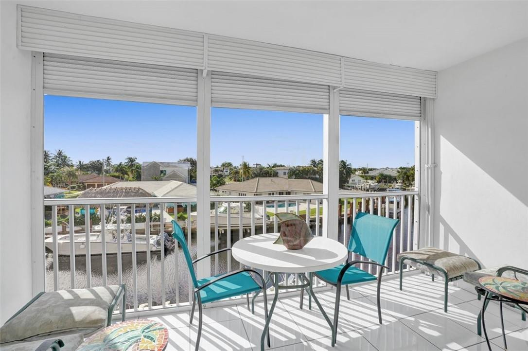 BOCA HOUSE CONDO - Residential