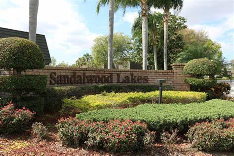 VILLAGE OF SANDALWOOD LAKES SOUTH - Residential