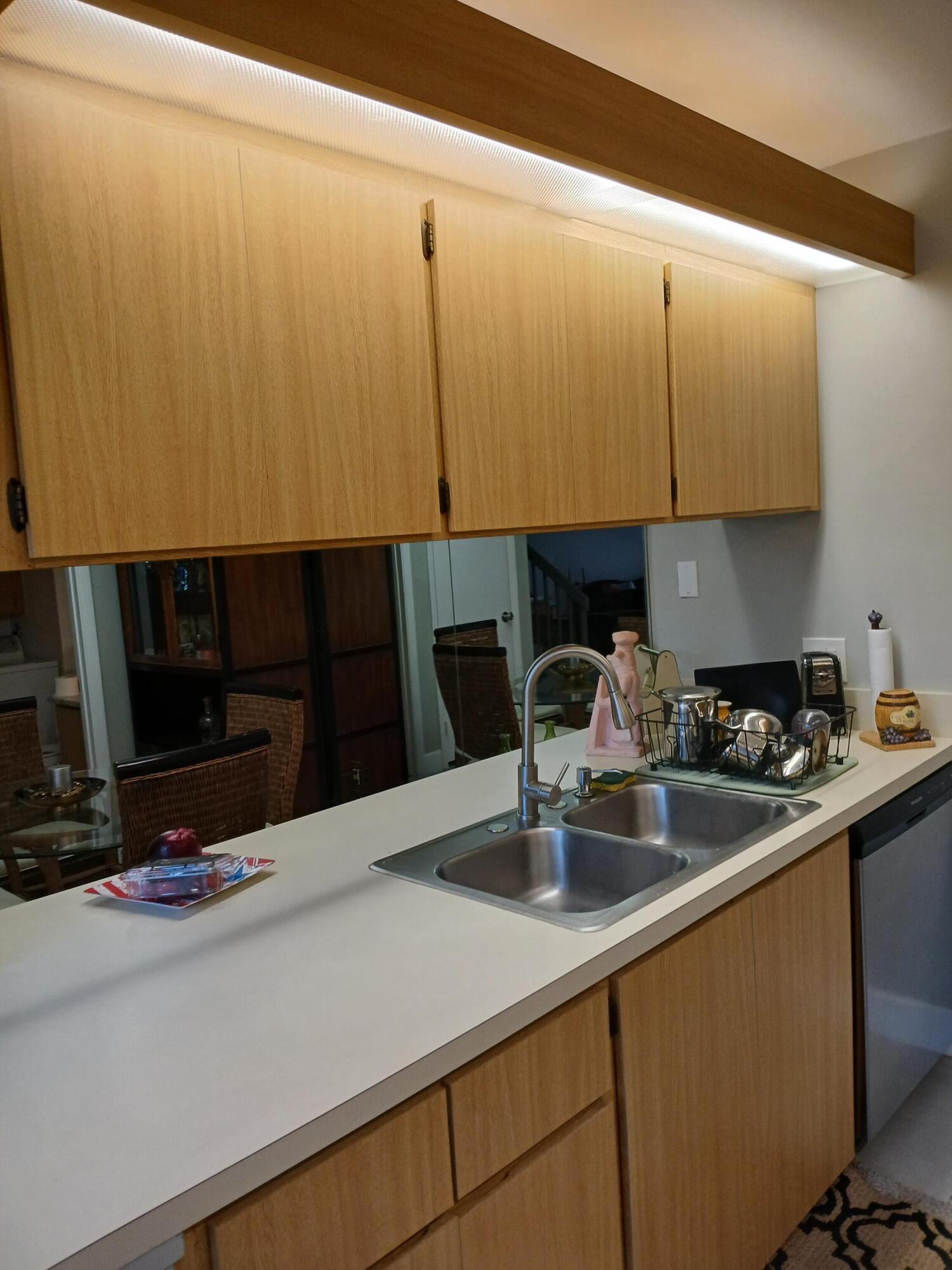 VILLAGE OF SANDALWOOD LAKES SOUTH - Residential
