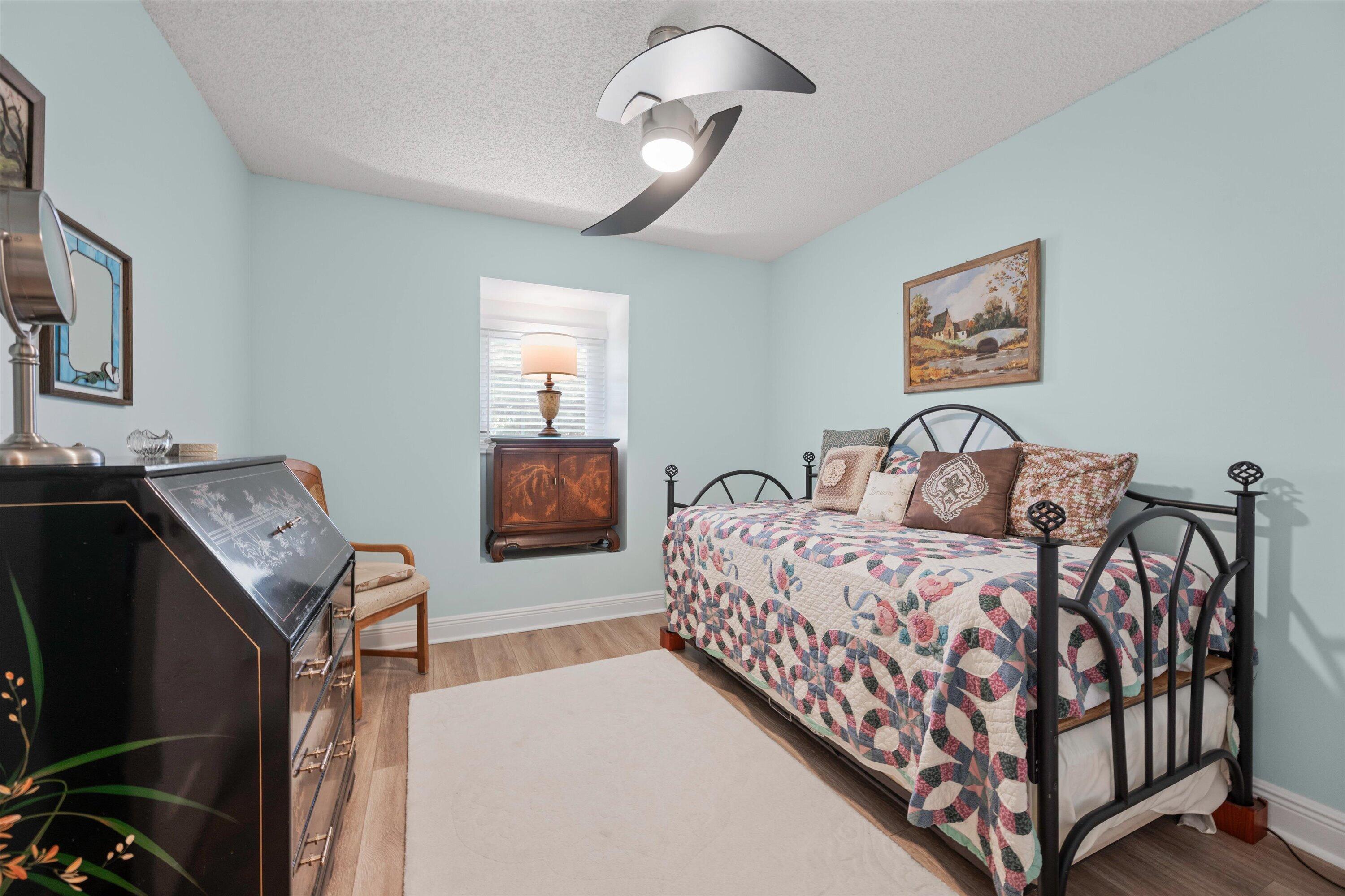 LEXINGTON CLUB VILLAS CONDO - Residential