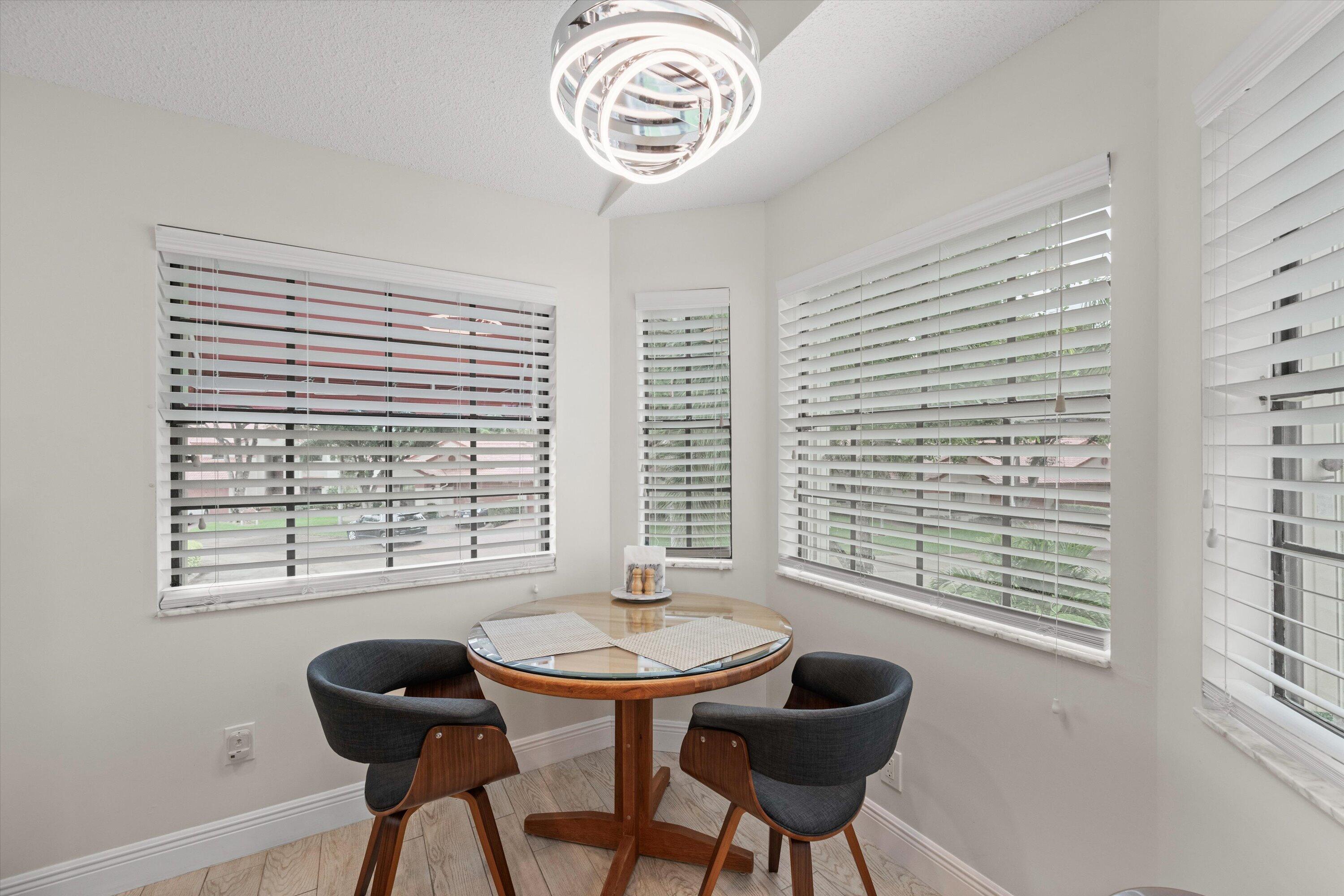 LEXINGTON CLUB VILLAS CONDO - Residential