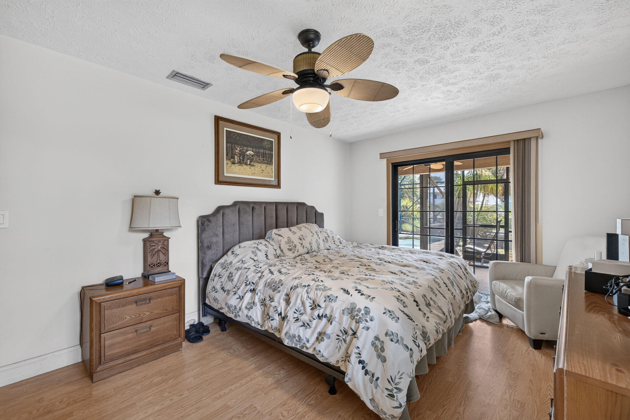 RUSTIC HILLS - Residential Lease