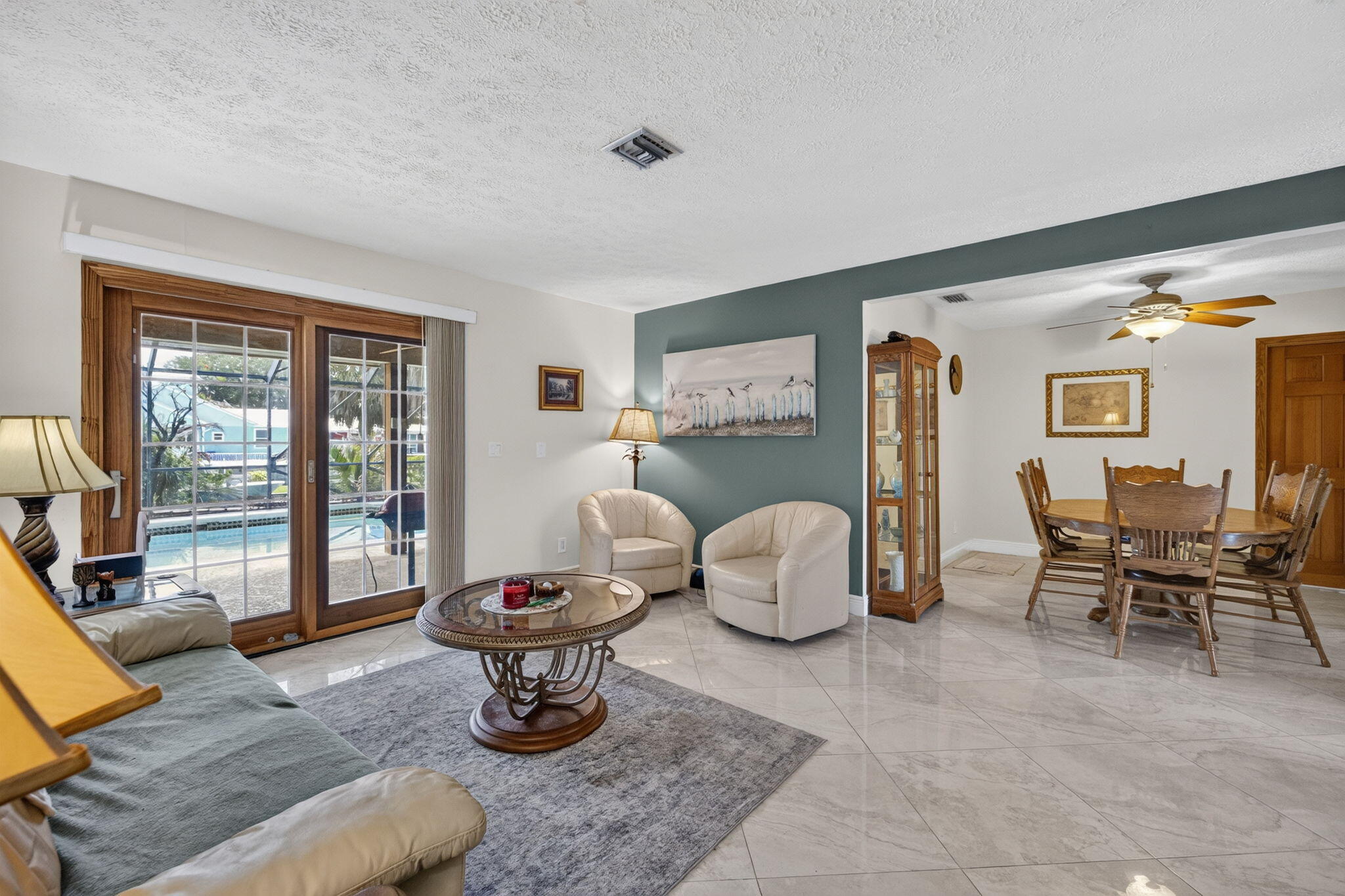 RUSTIC HILLS - Residential Lease