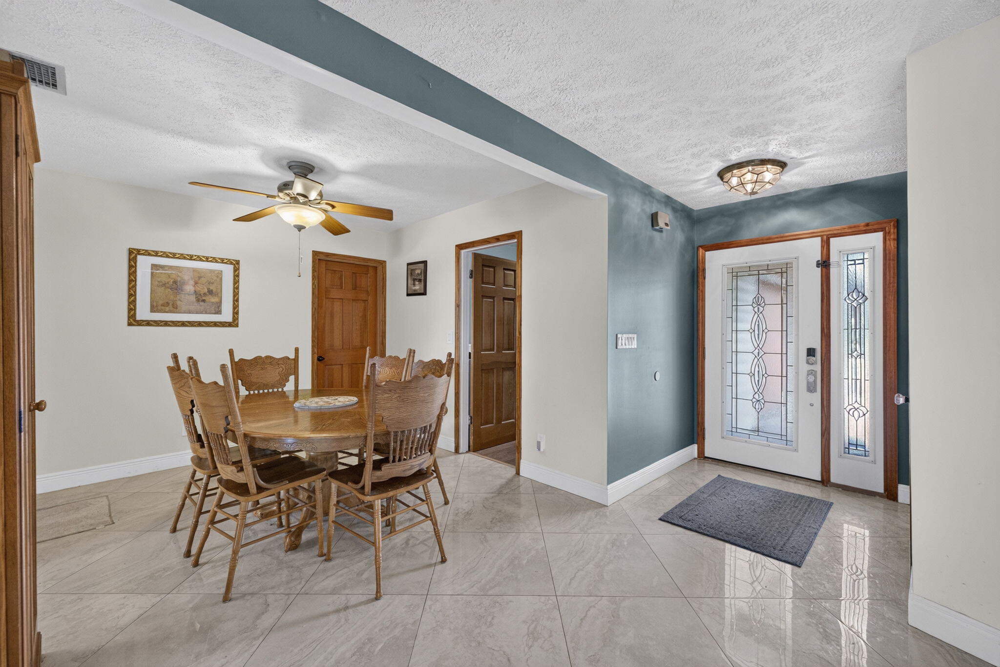 RUSTIC HILLS - Residential Lease