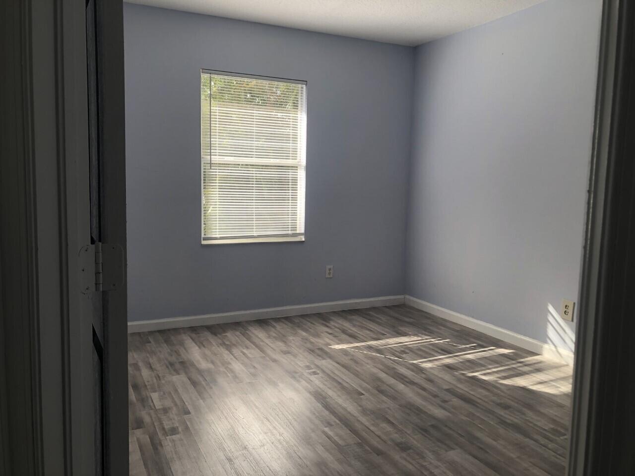 SOUTHWIND - Residential Lease