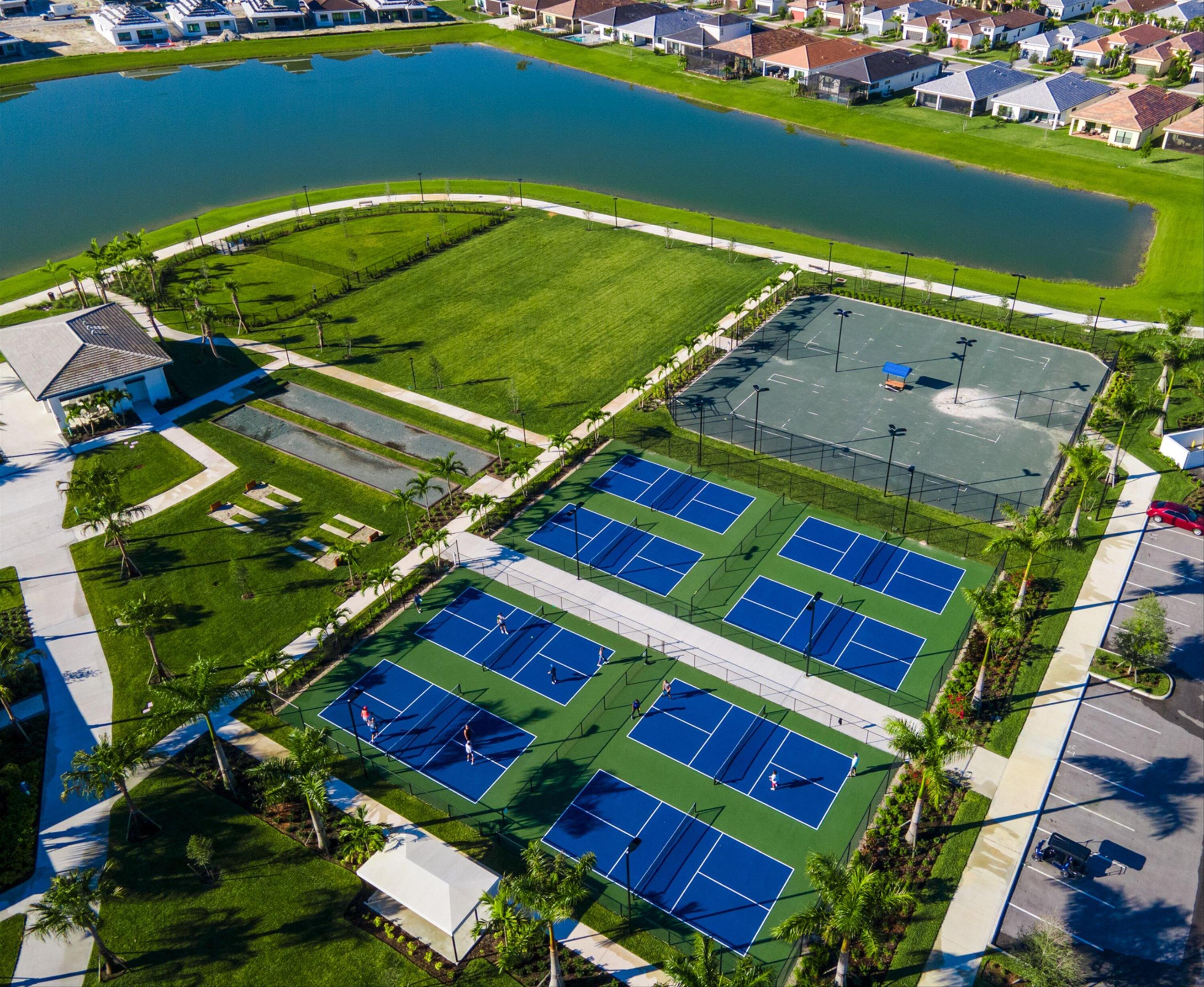 CRESSWIND PALM BEACH PHASE 3 - Residential