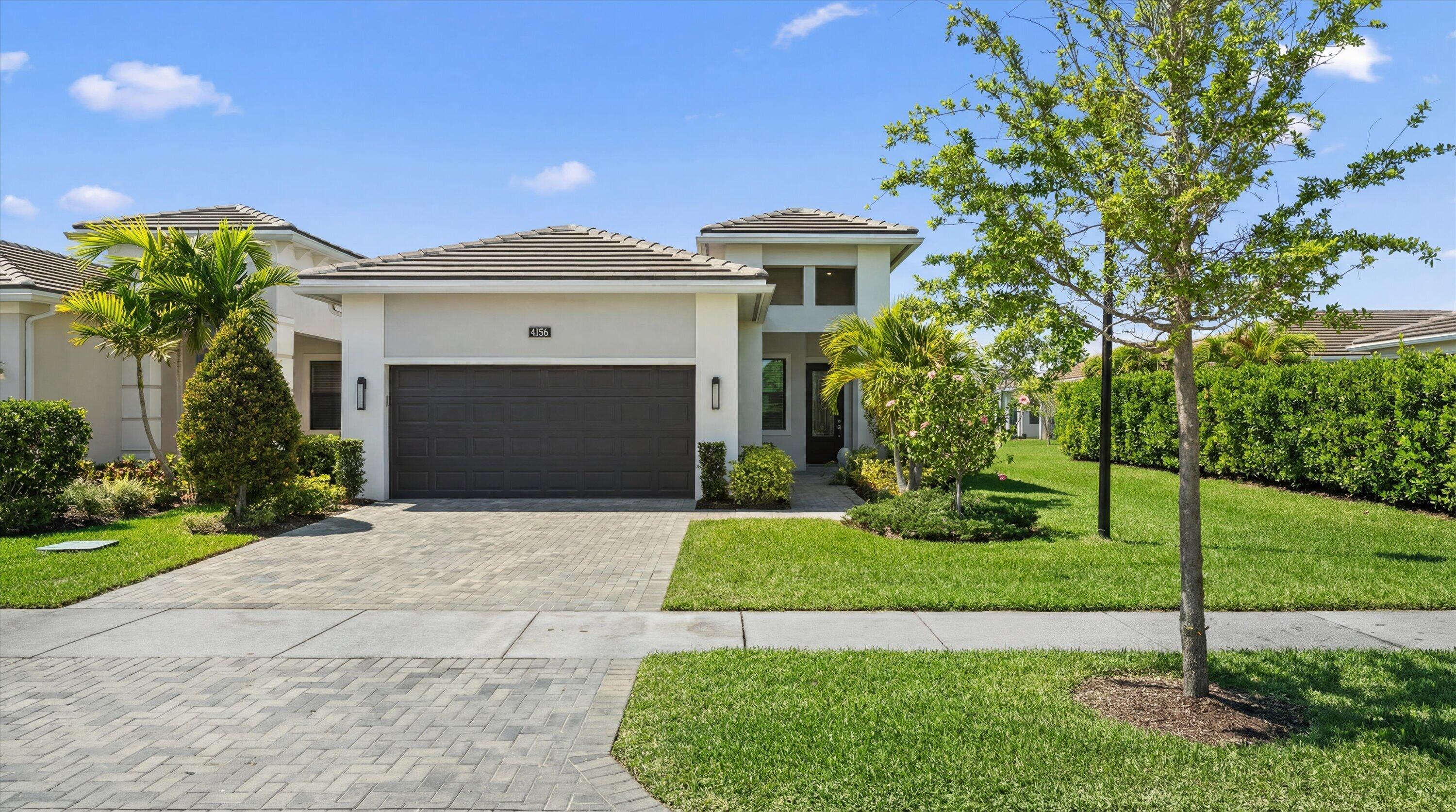 CRESSWIND PALM BEACH PHASE 3 - Residential