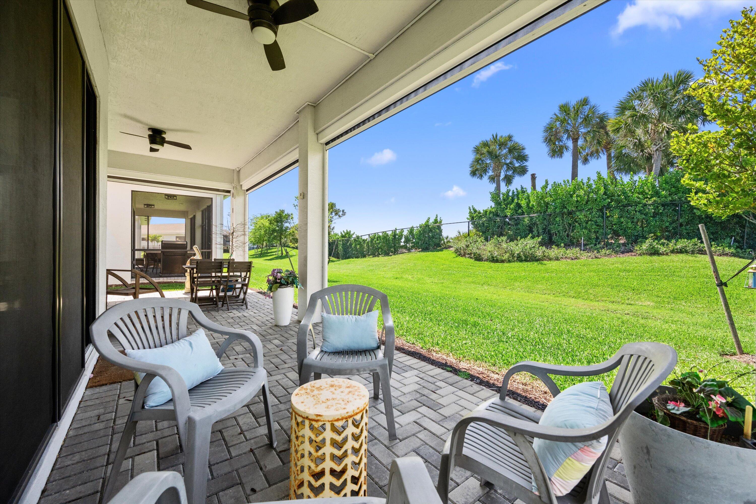 CRESSWIND PALM BEACH PHASE 3 - Residential
