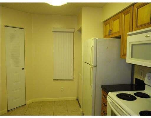 NAPOLI GARDENS AT CORAL SPRINGS - Residential Lease