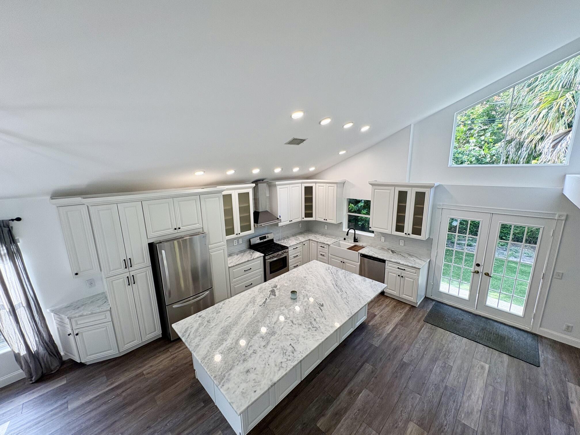LANAIR PARK - Residential Lease