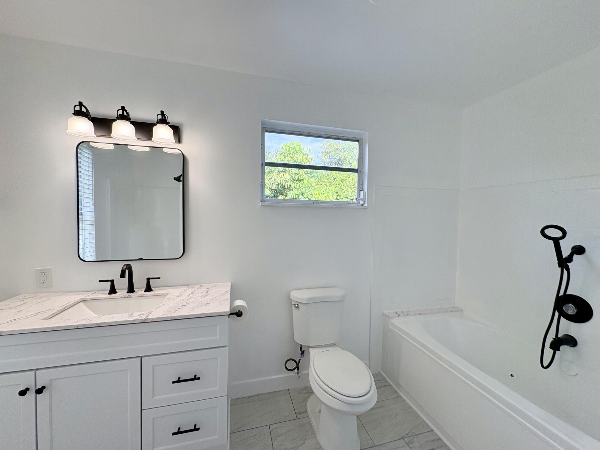 LANAIR PARK - Residential Lease