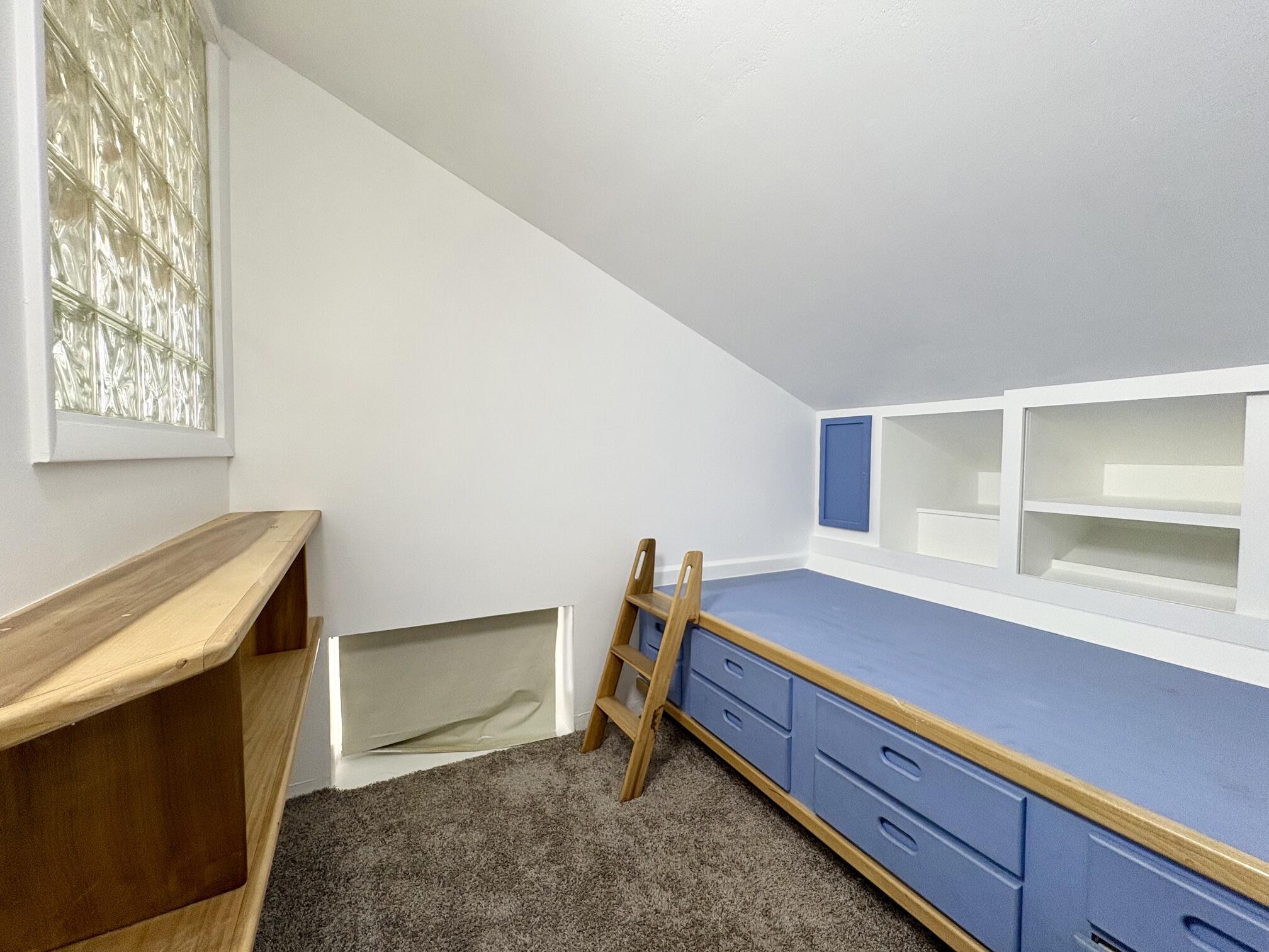 LANAIR PARK - Residential Lease
