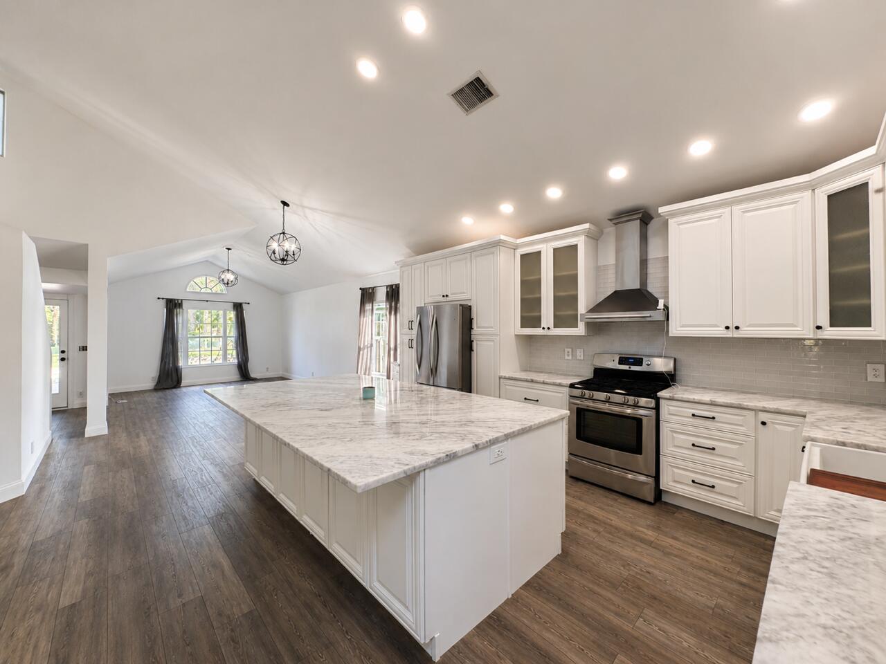 LANAIR PARK - Residential Lease