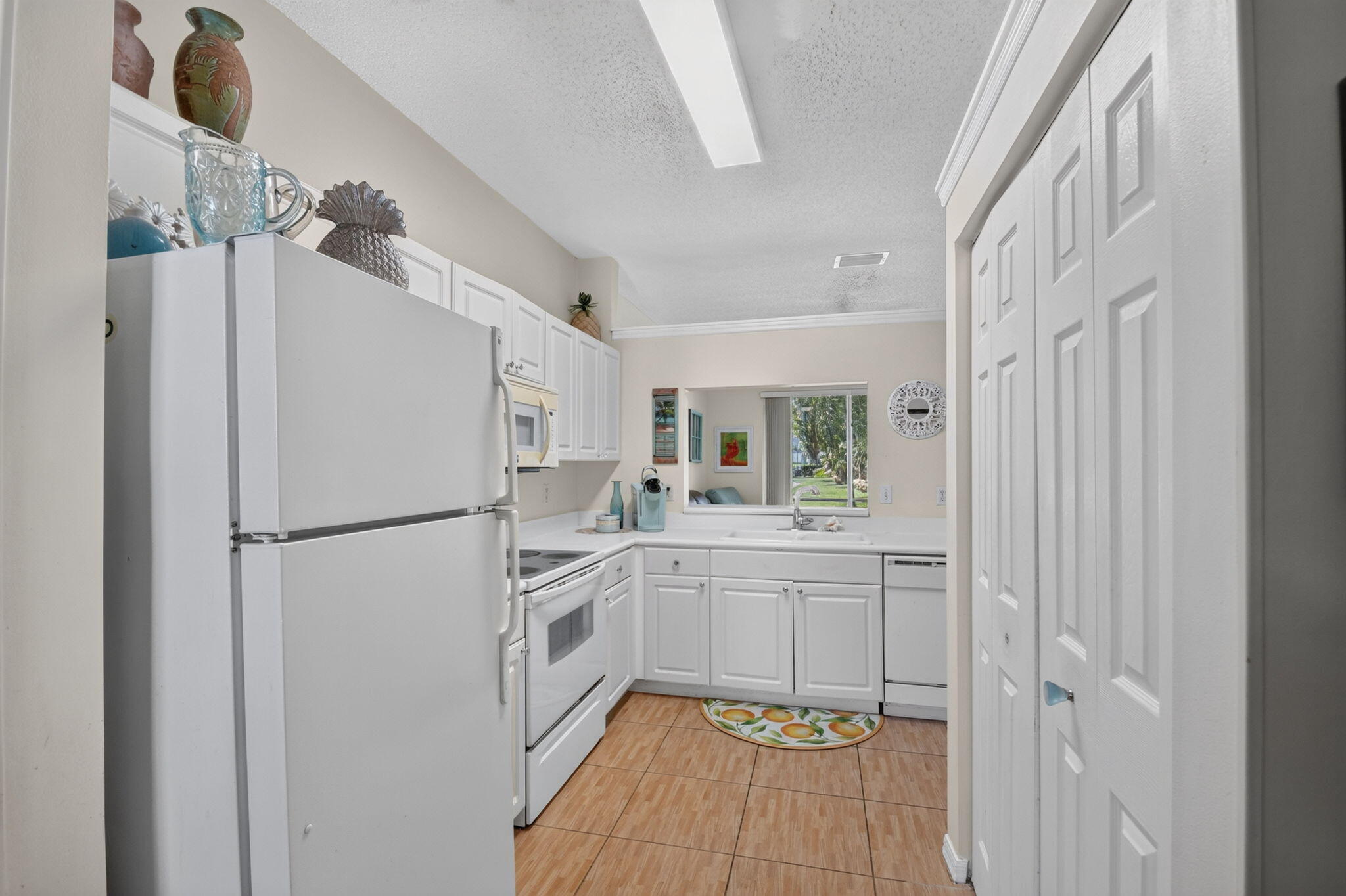 POINCIANA PLACE VILLAS CONDO - Residential