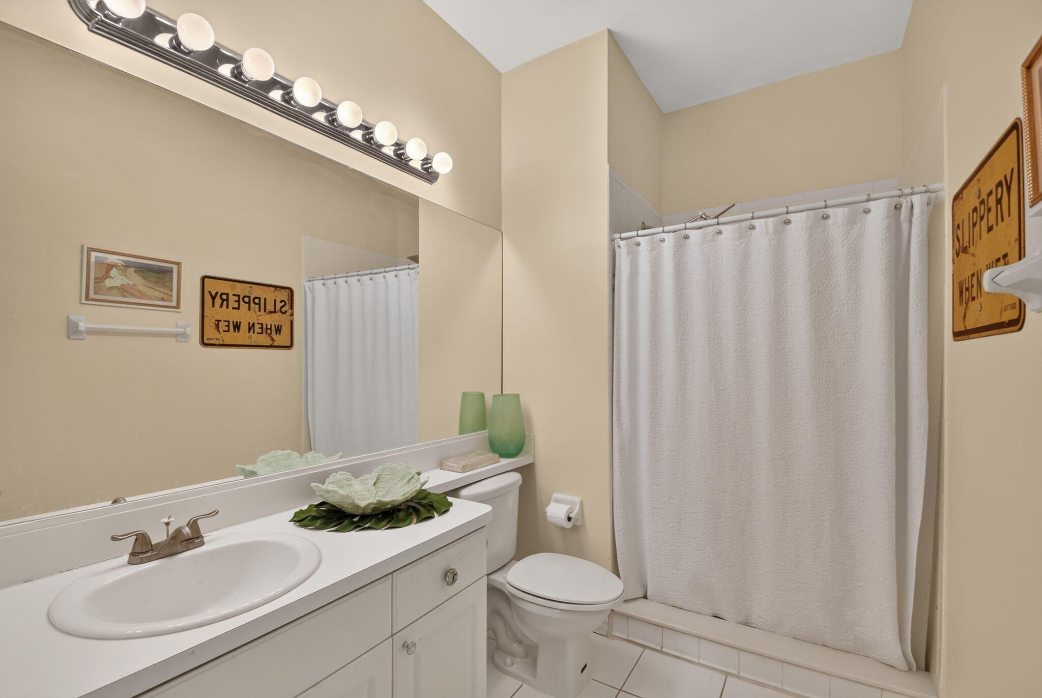 POINCIANA PLACE VILLAS CONDO - Residential