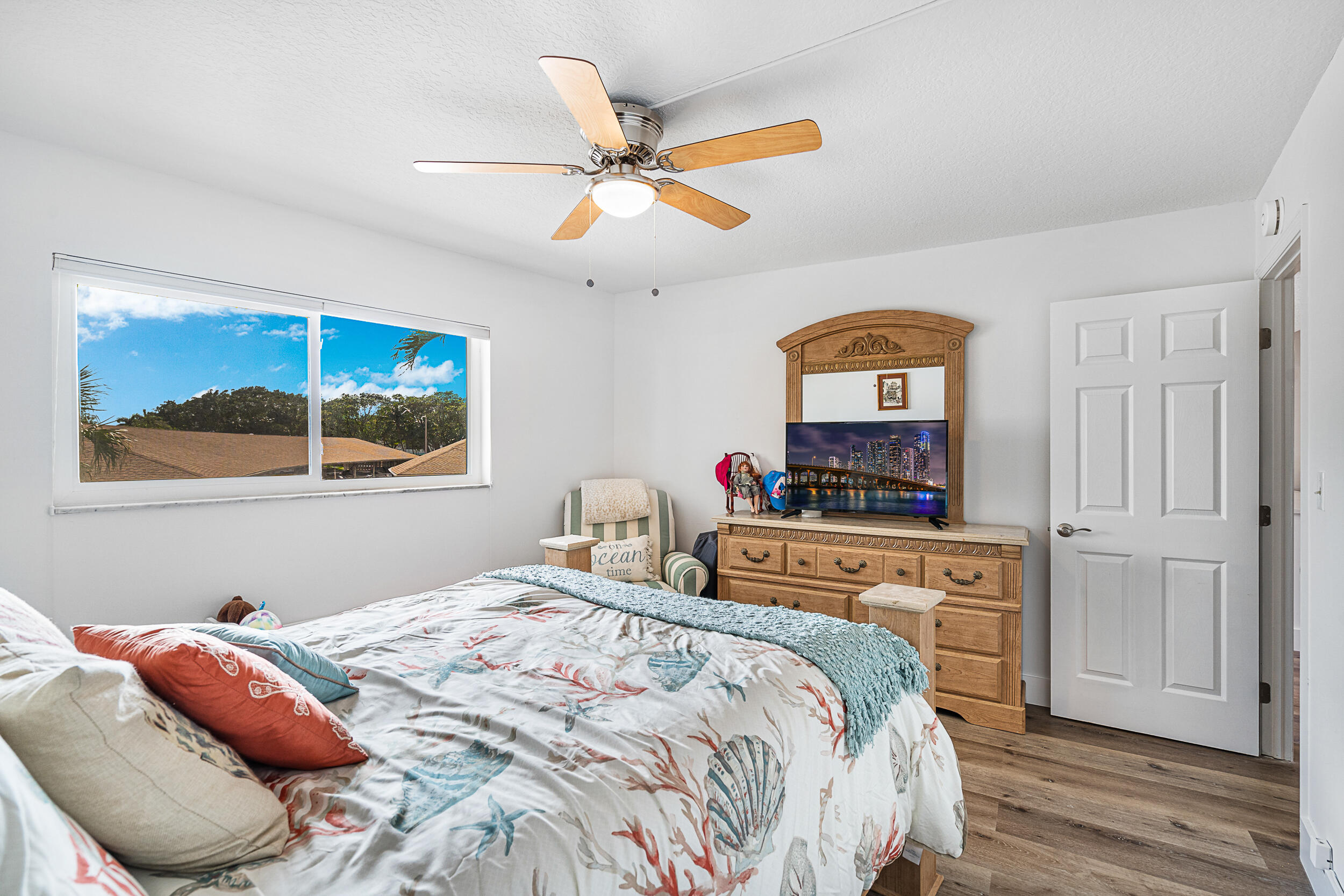 Hillsboro Cove Condo - Residential