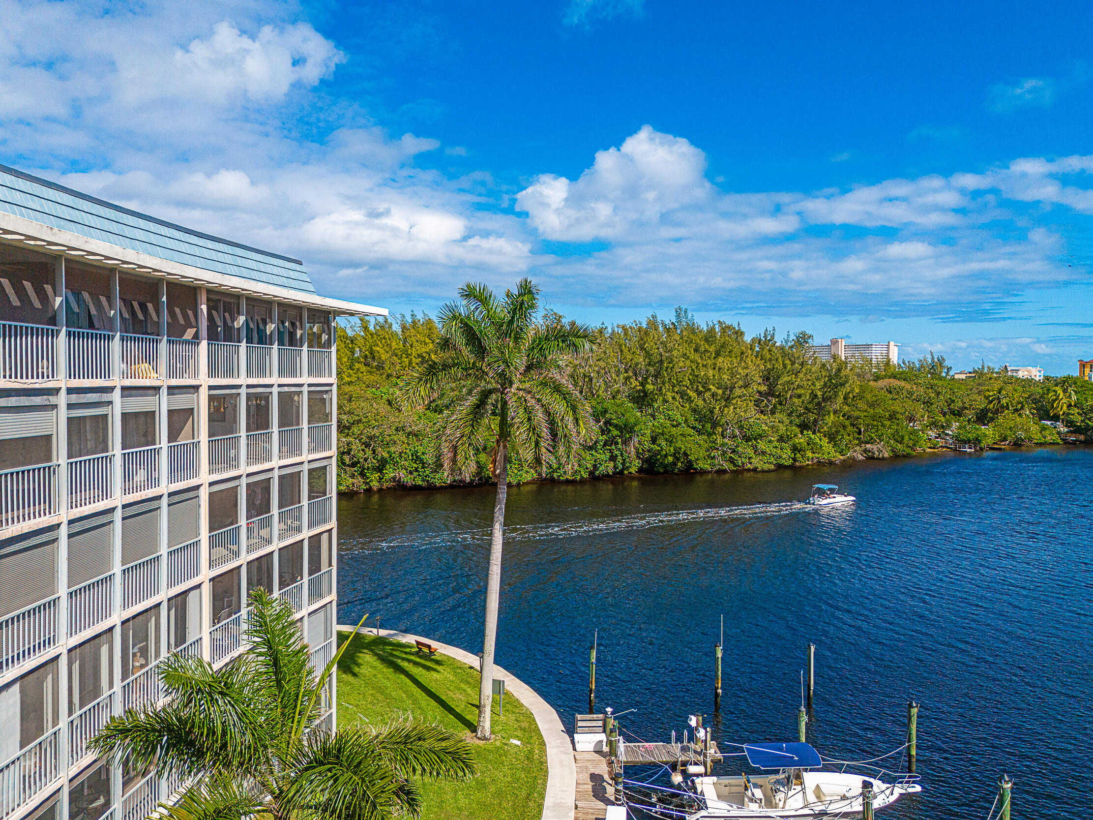 Hillsboro Cove Condo - Residential