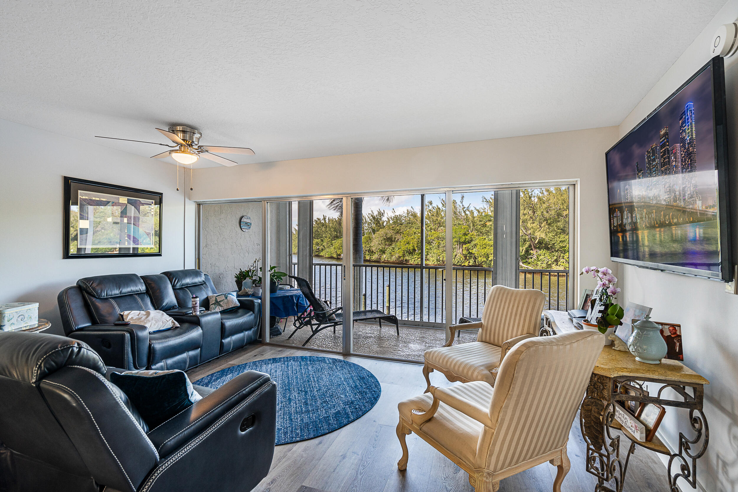 Hillsboro Cove Condo - Residential
