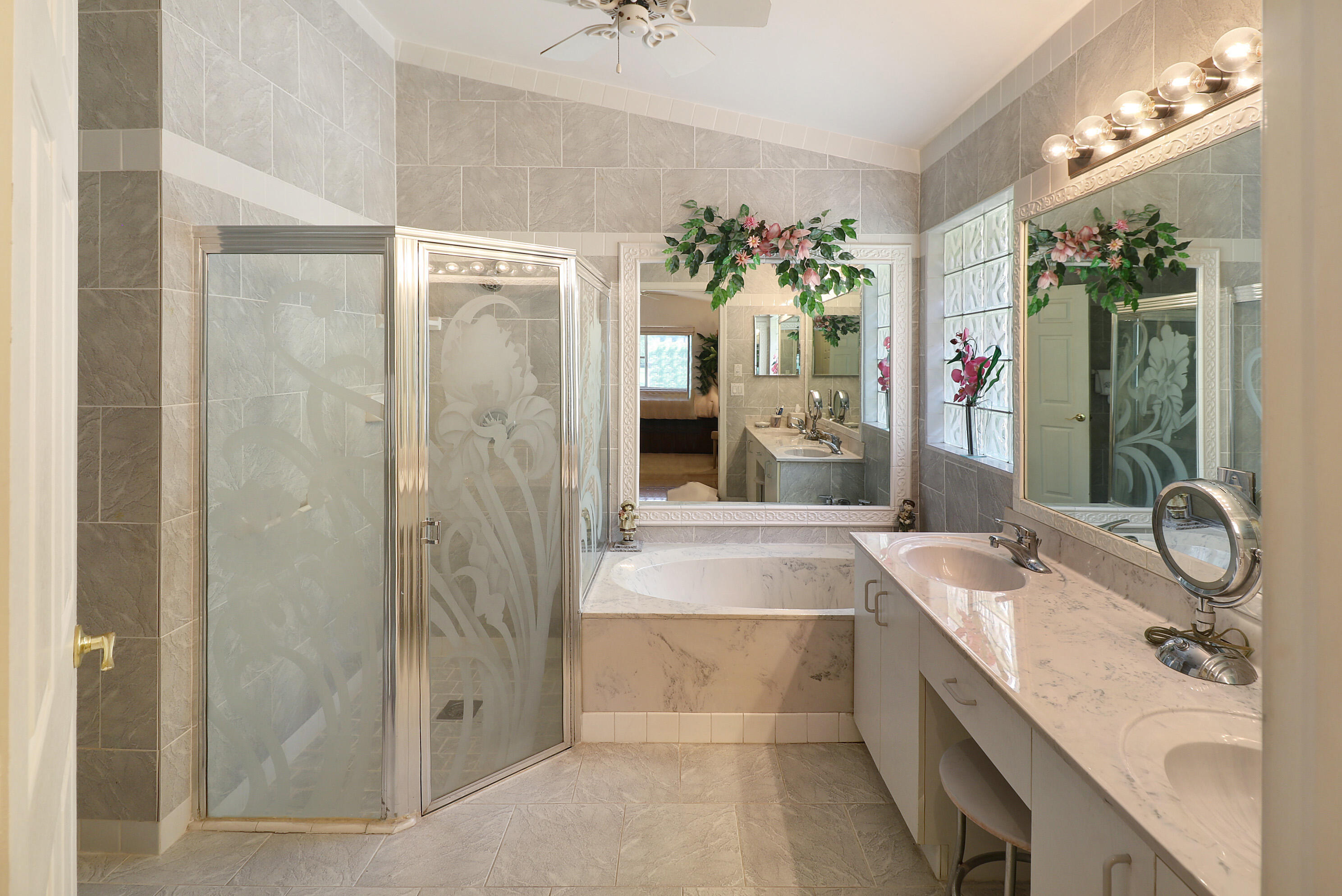 REGENCY LAKES AT COCONUT CREEK - Residential
