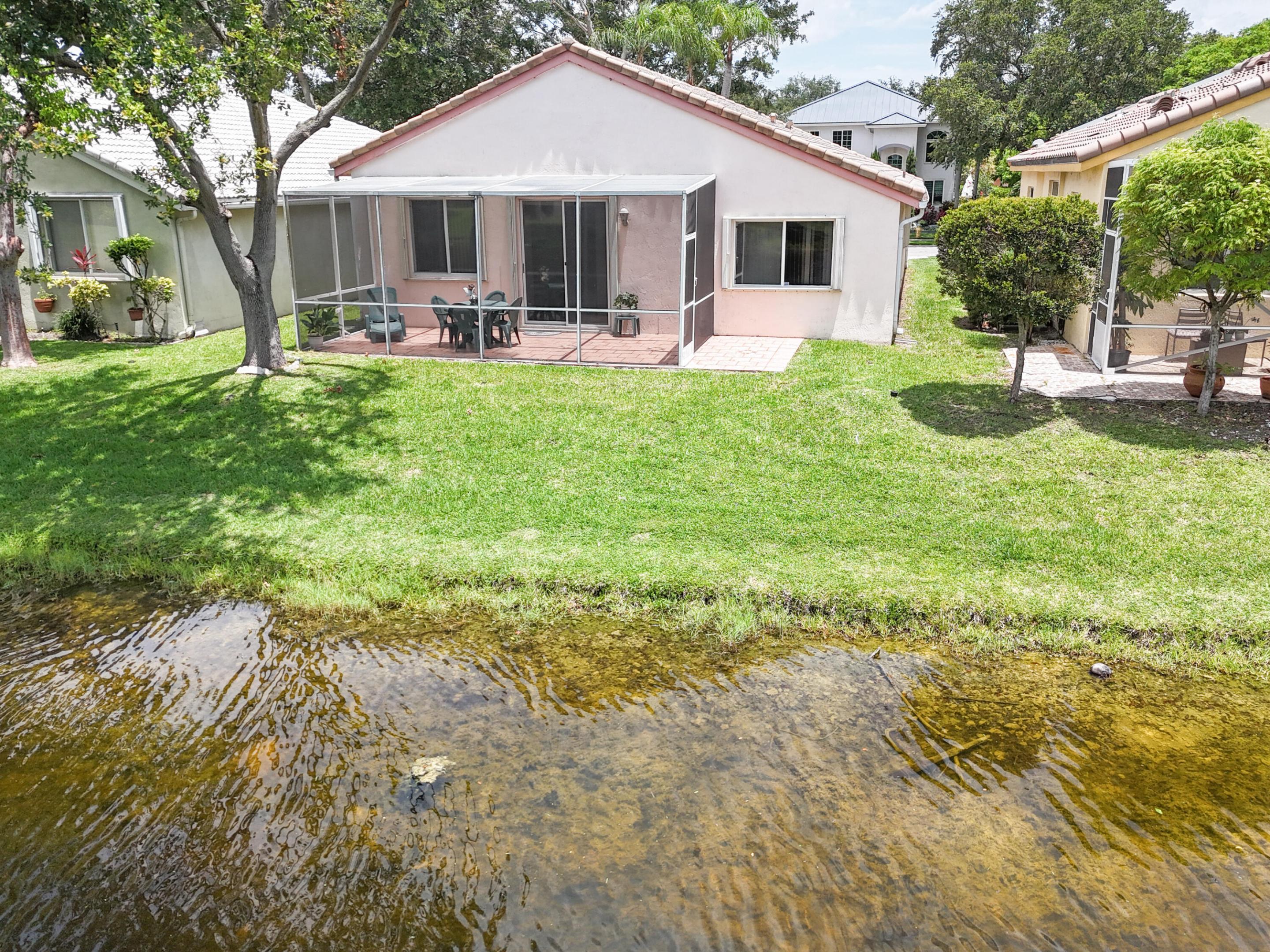 REGENCY LAKES AT COCONUT CREEK - Residential